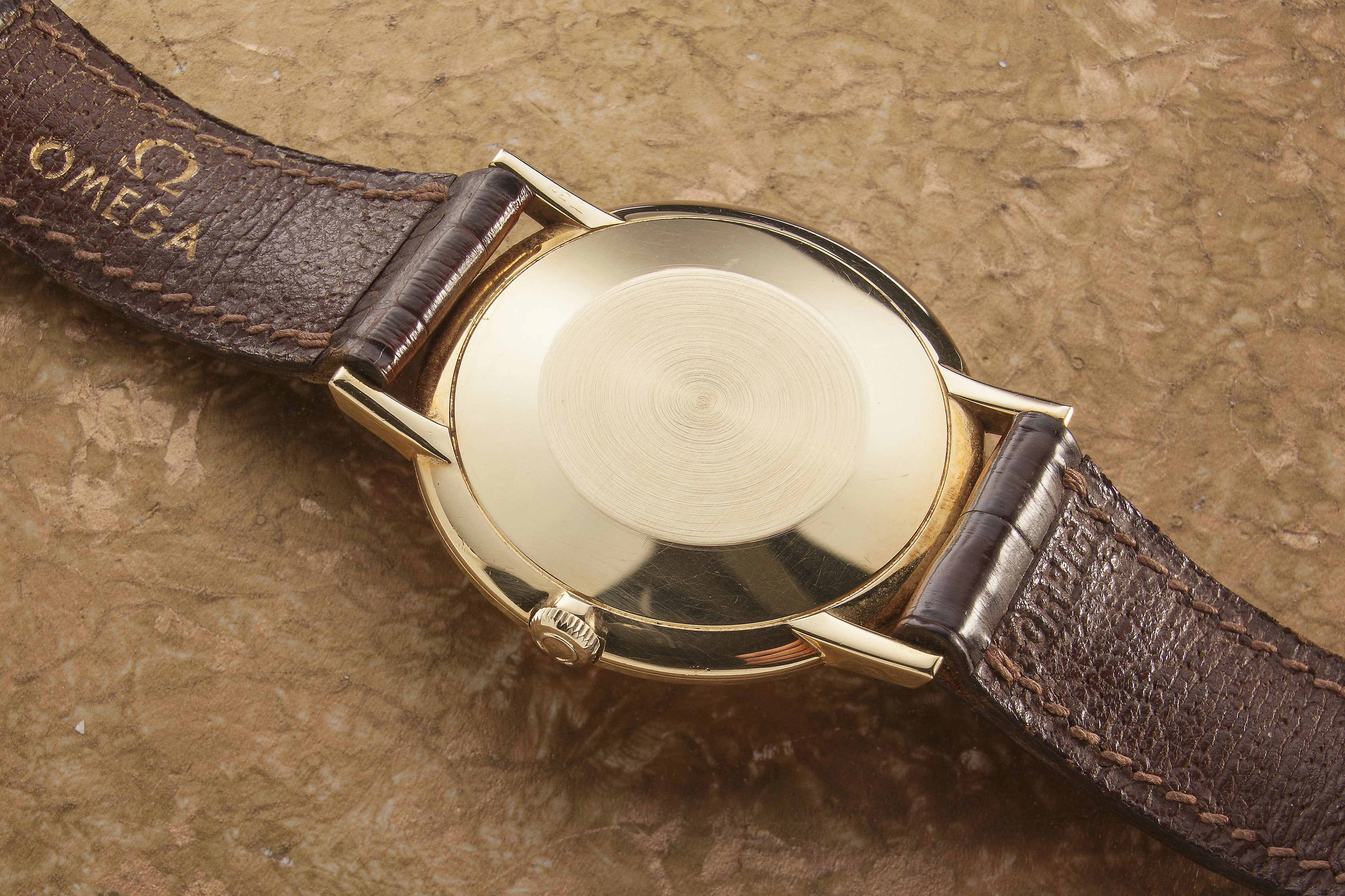 Omega Cal 620 18ct gold SOLD