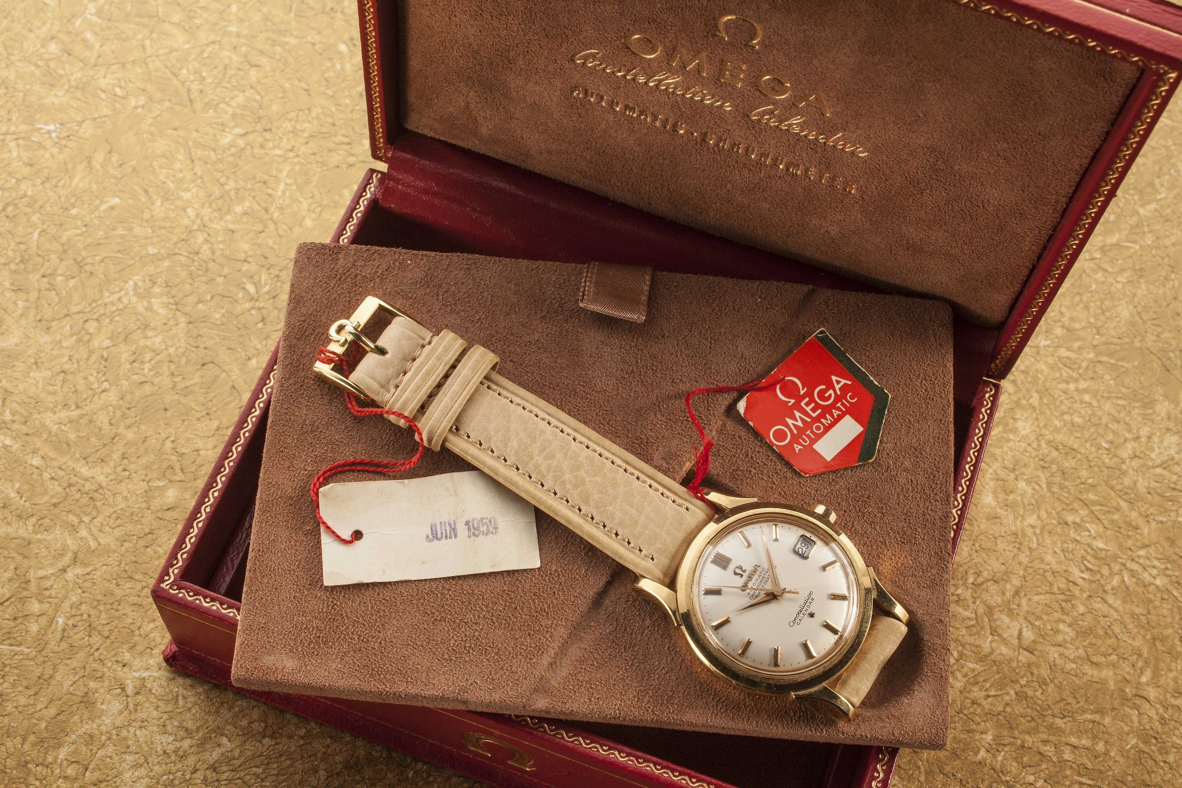Omega Constellation Calendar 18 ct gold SOLD