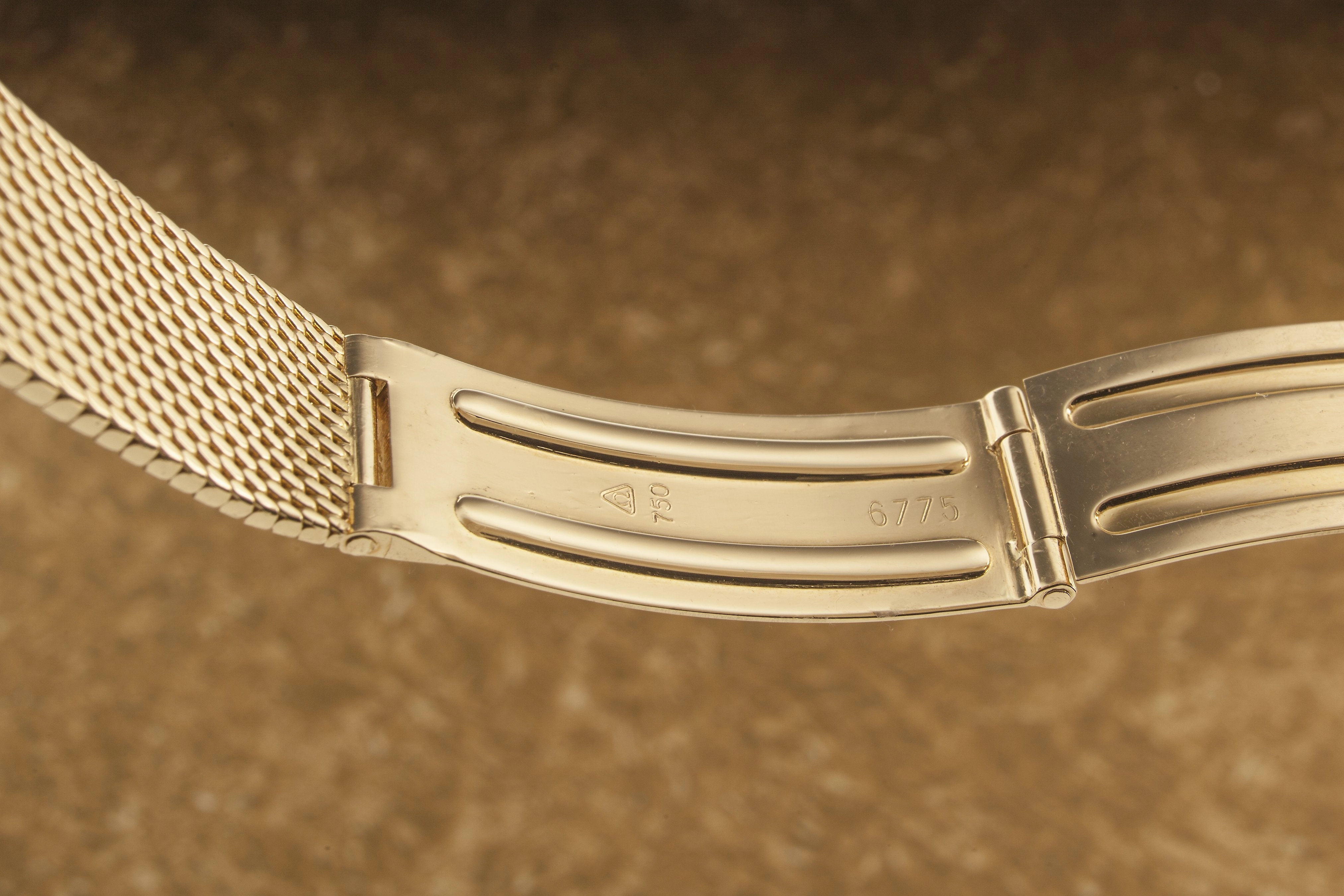 Omega Constellation chronometer 18ct solid gold - SOLD