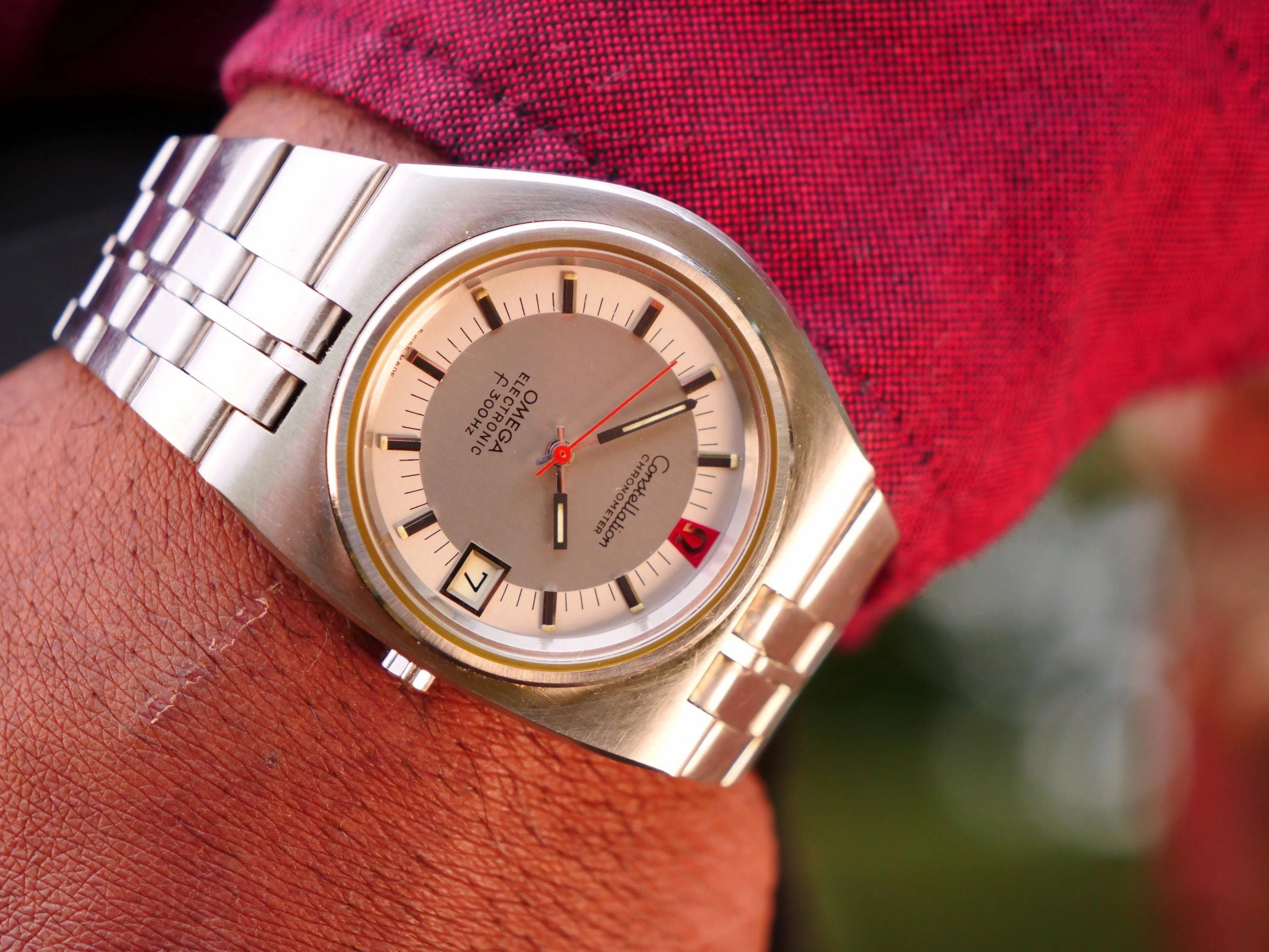 Omega Constellation F300 Rare D Shaped case
