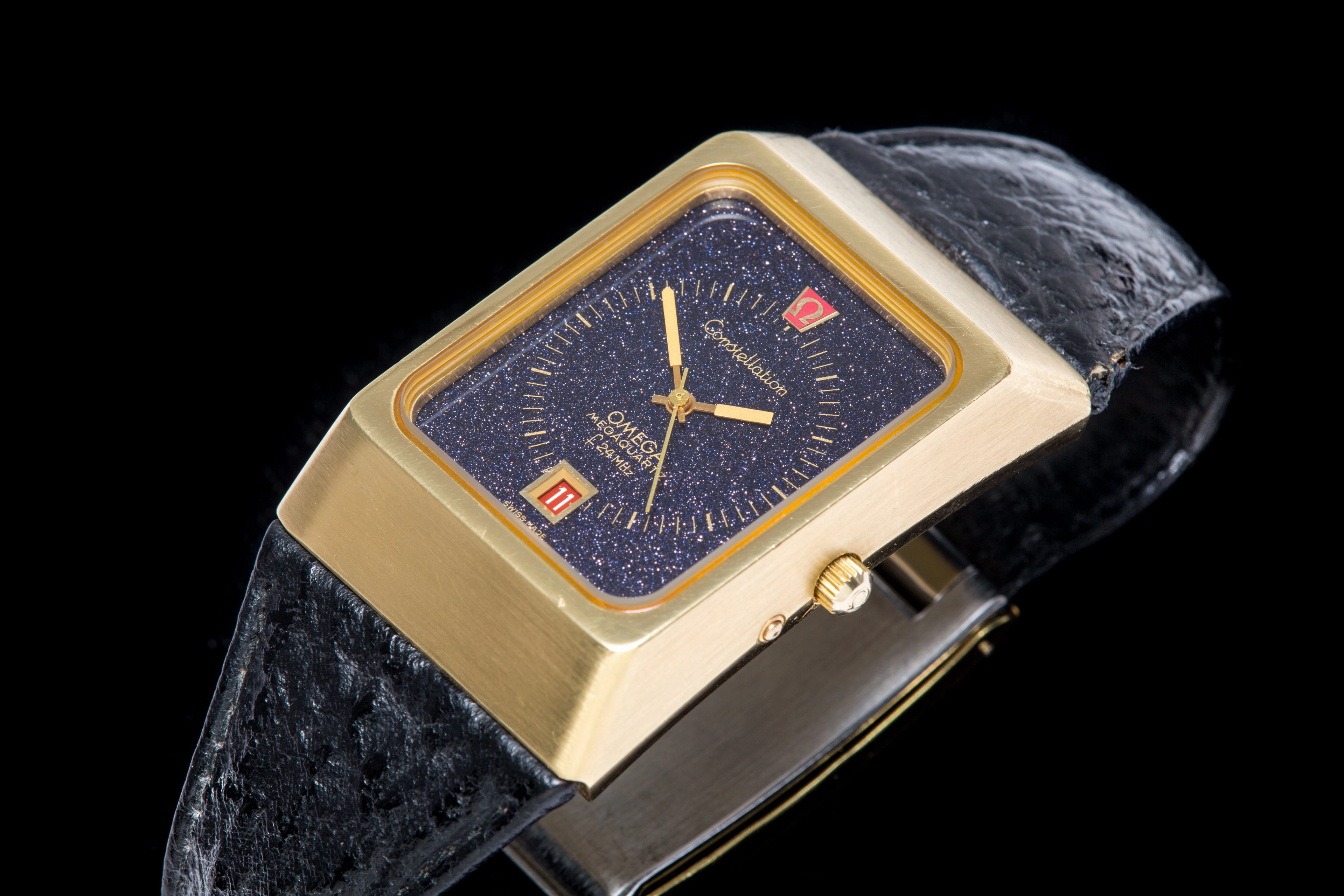 Omega constellation Mega Quartz stardust 18ct gold