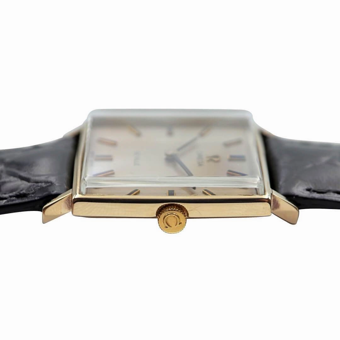 Omega De Ville 1115071, 9k Gold 1977 Men's Vintage Watch