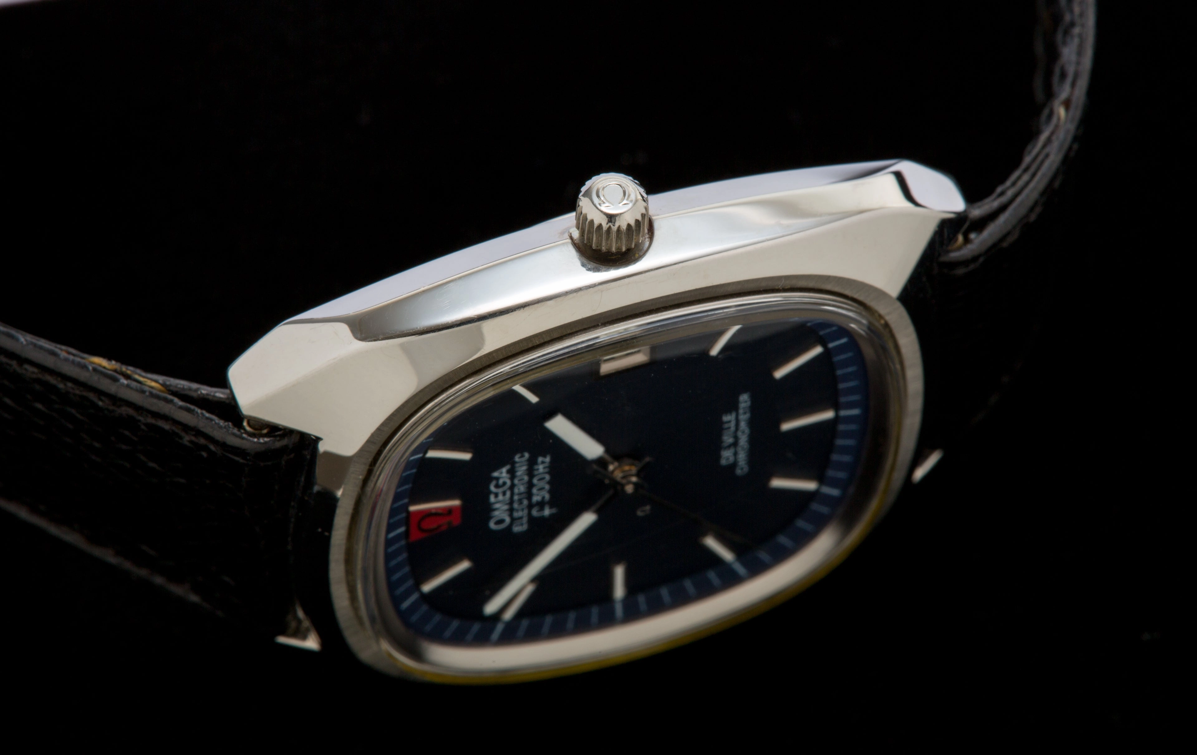 Omega F300 NEW OLD STOCK SOLD