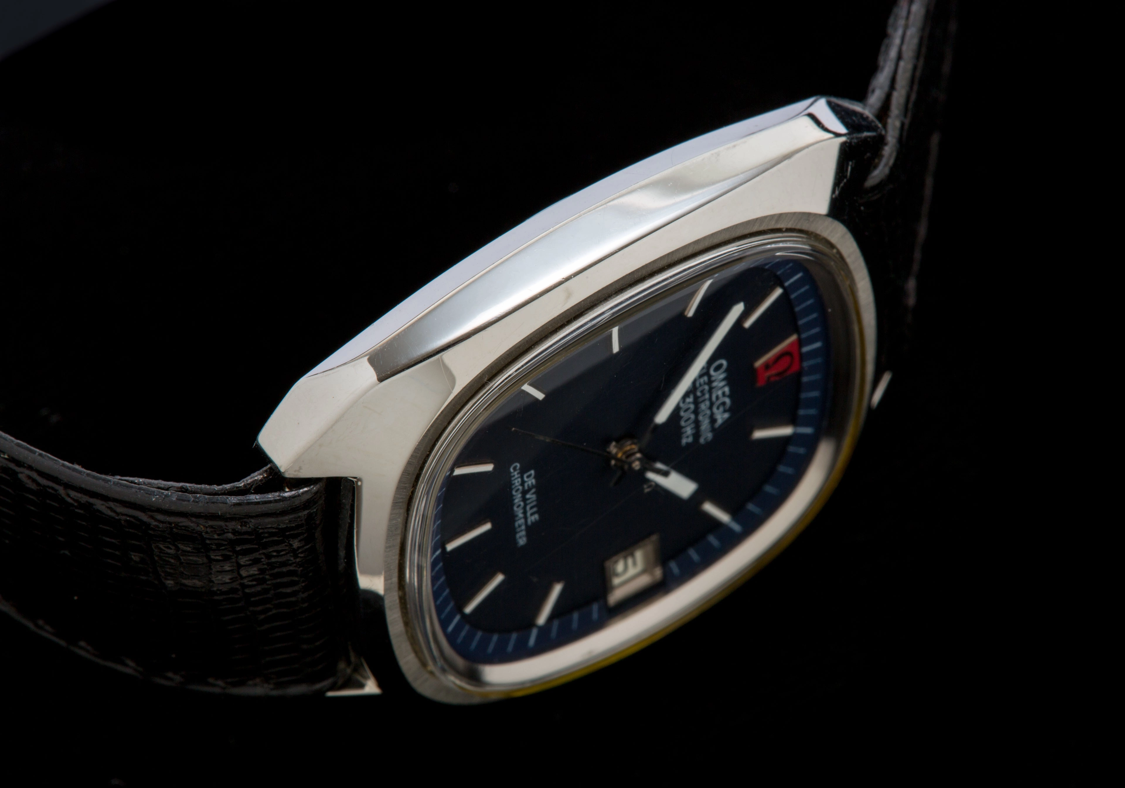 Omega F300 NEW OLD STOCK SOLD