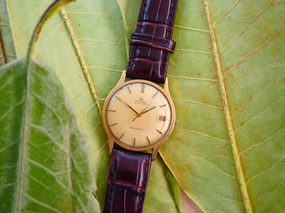 Omega Geneve 9 ct gold
