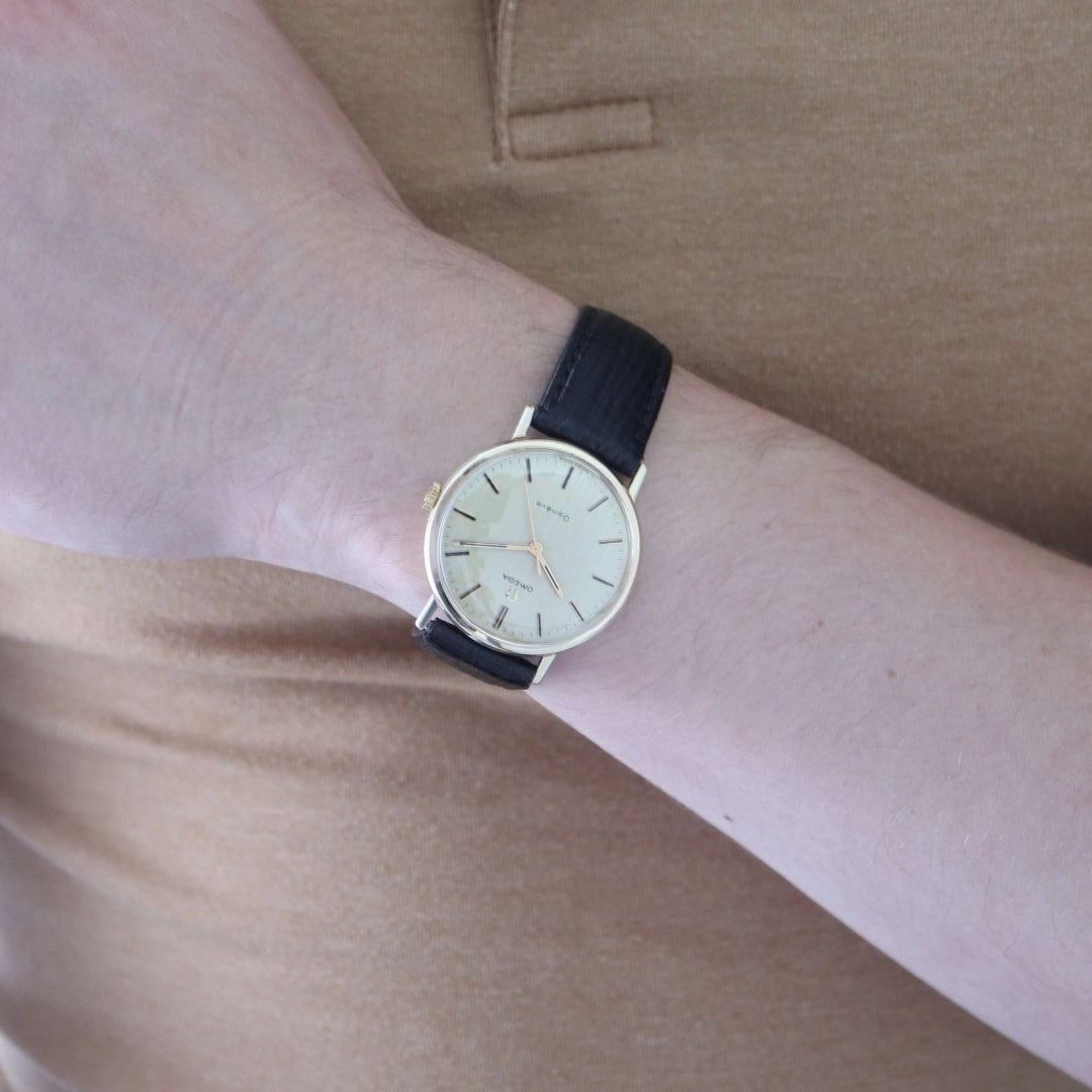 Omega Geneve 9k Gold Linen Dial, 1969