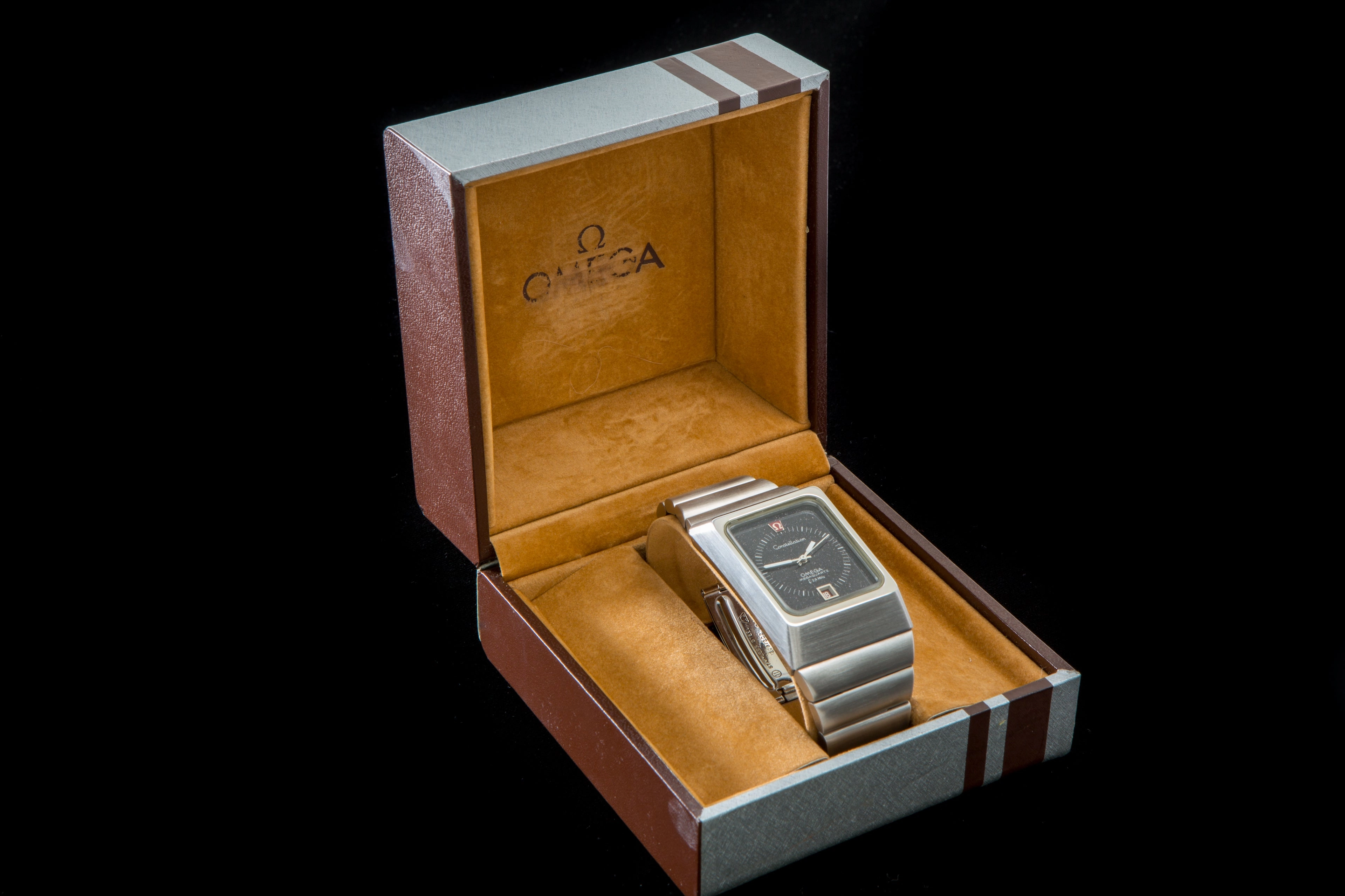 Omega Mega Quartz stardust