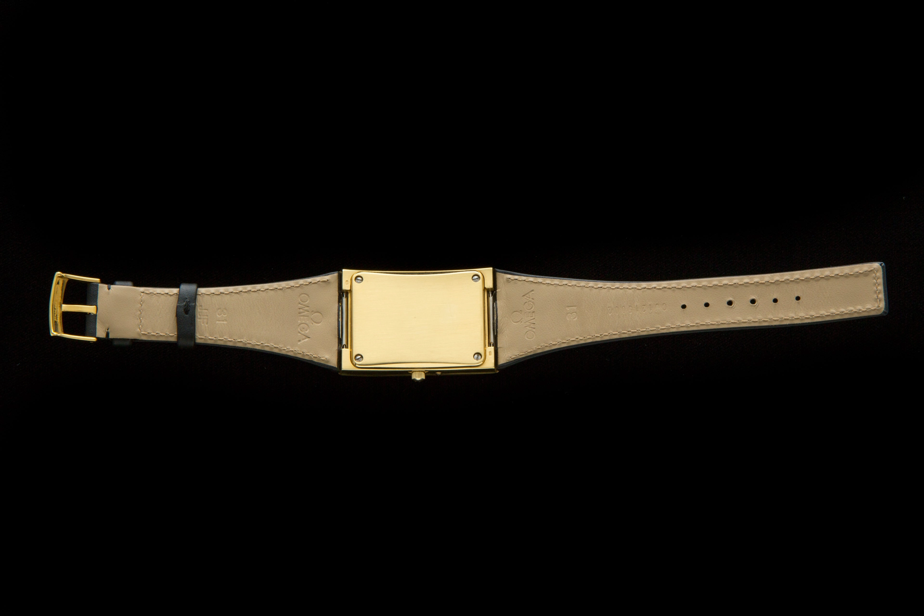 Omega megaquartz 18ct gold stardust