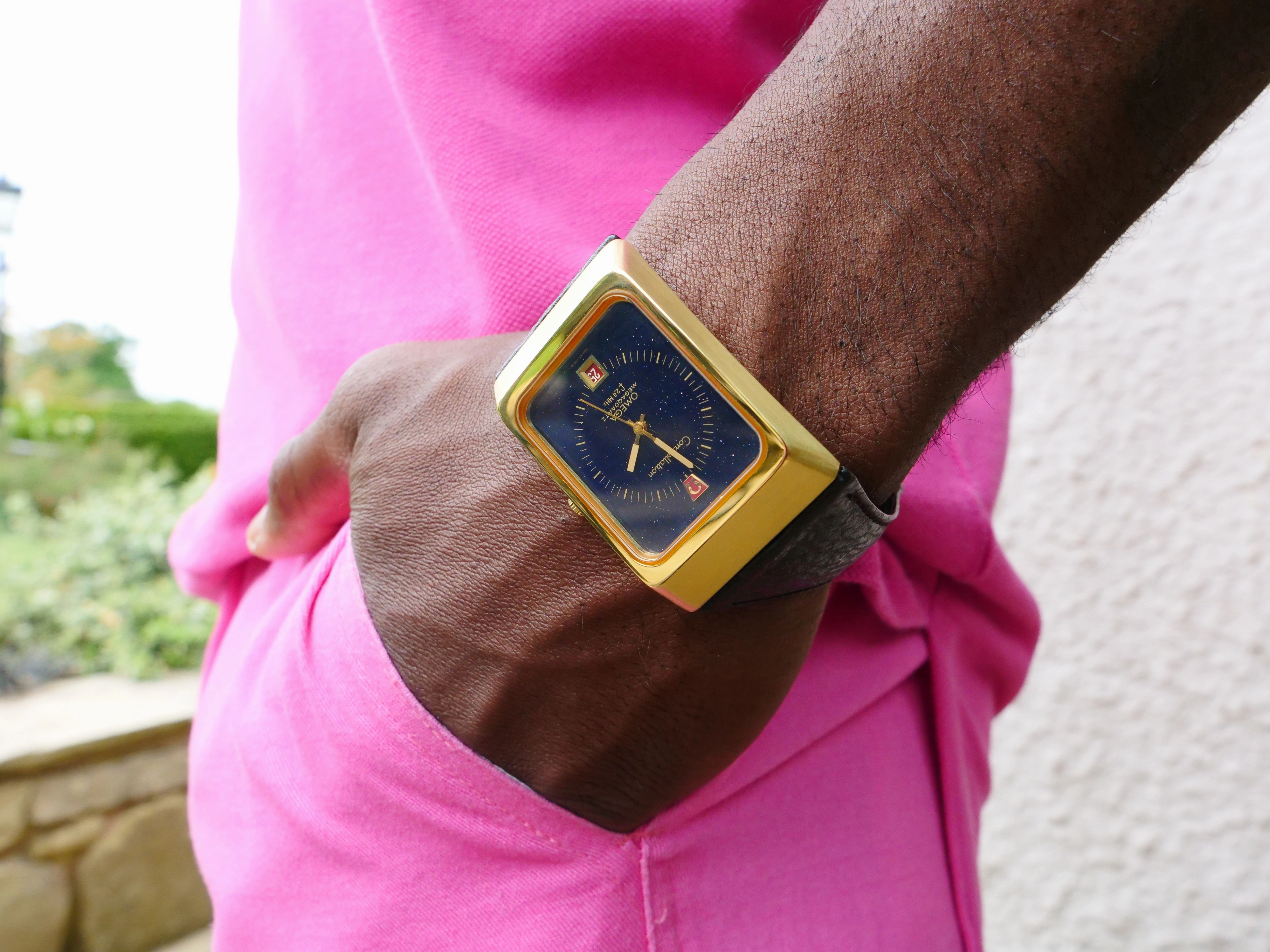 Omega megaquartz 2.4 MHz 18 ct  SOLD
