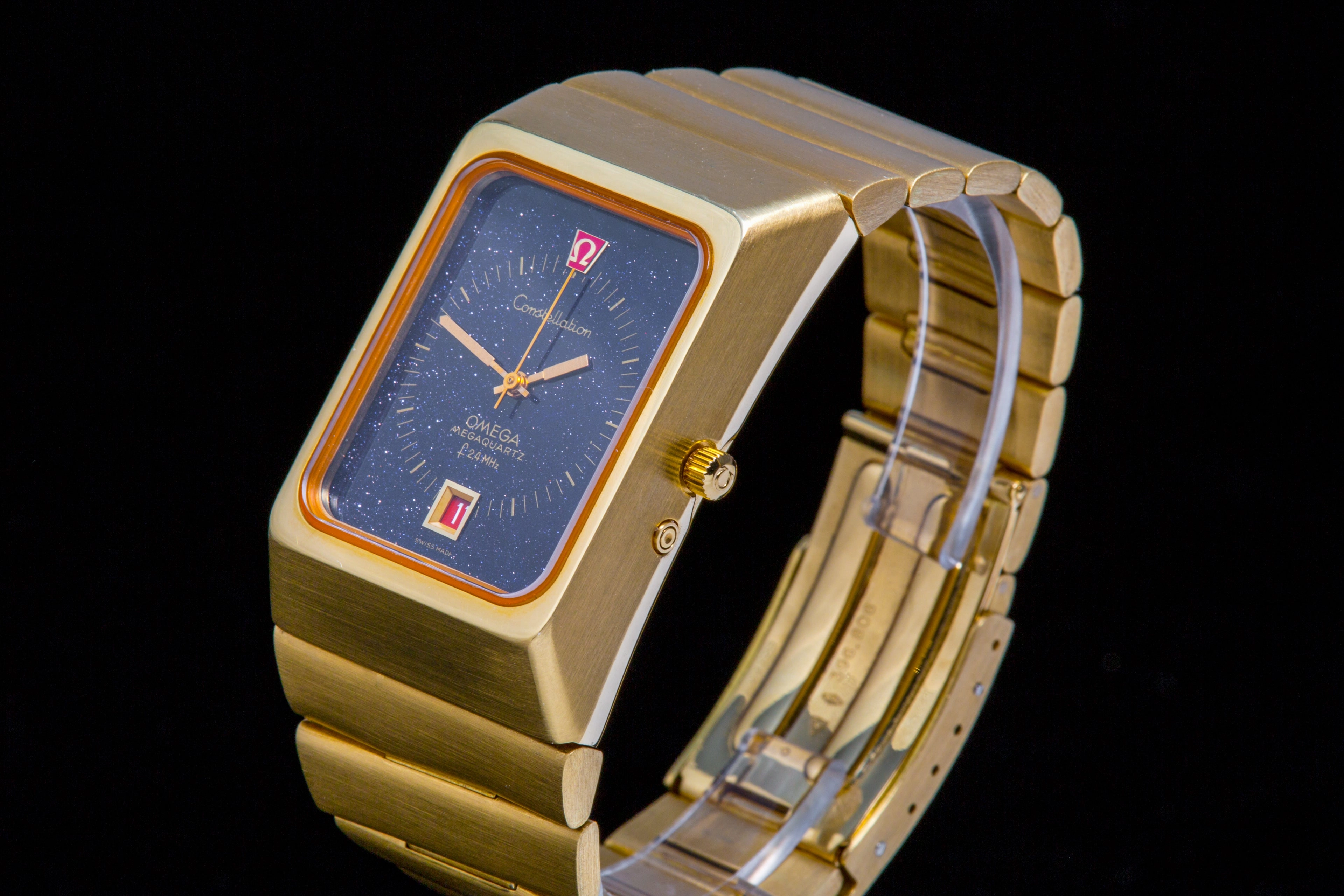 Omega megaquartz 2.4 MHz 18 ct  SOLD