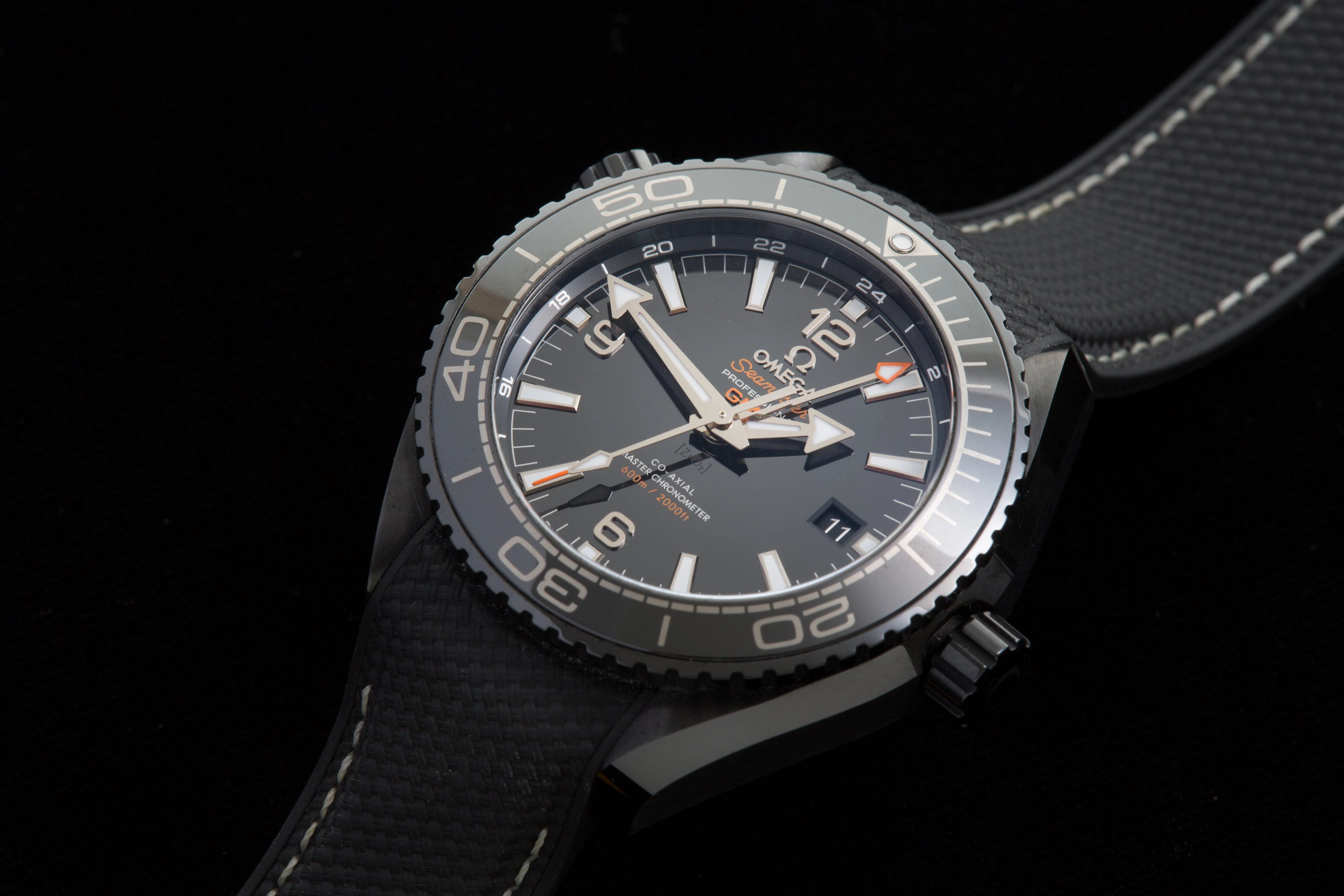 Omega Planet Ocean "Deep Black" GMT RESERVED