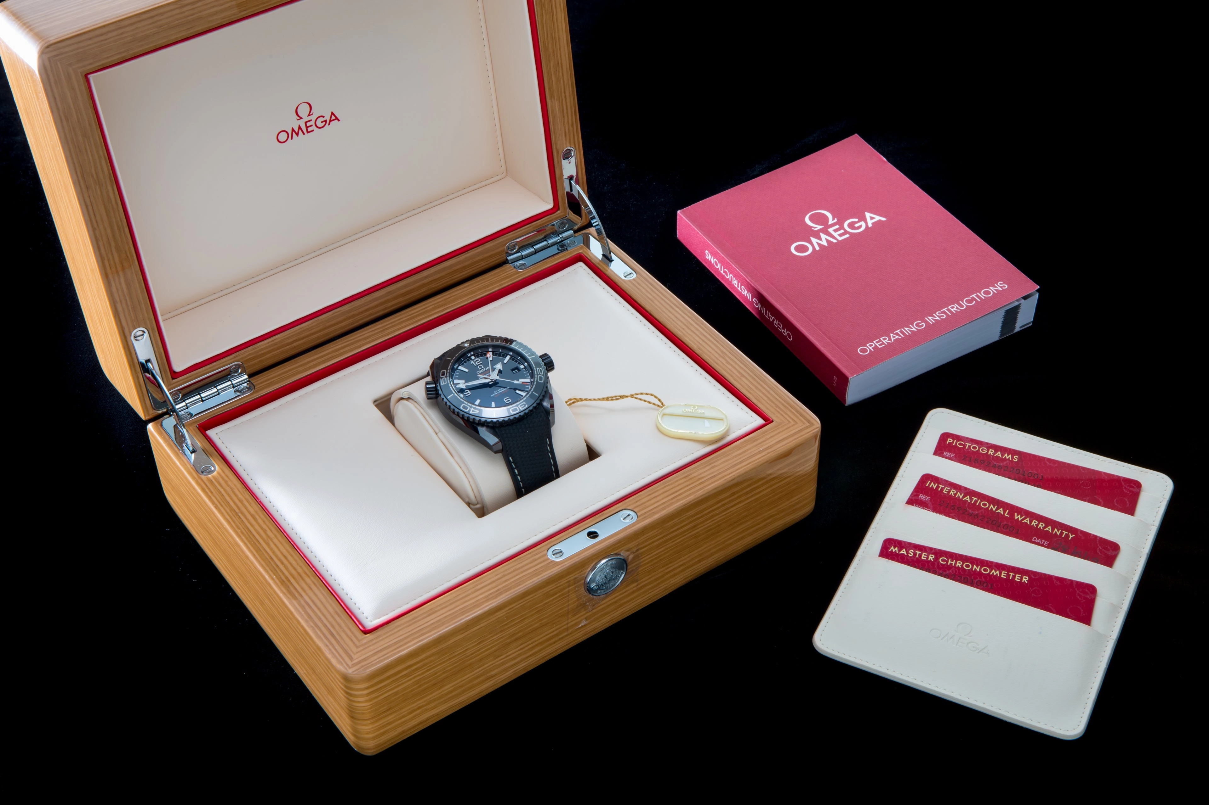Omega Planet Ocean "Deep Black" GMT RESERVED