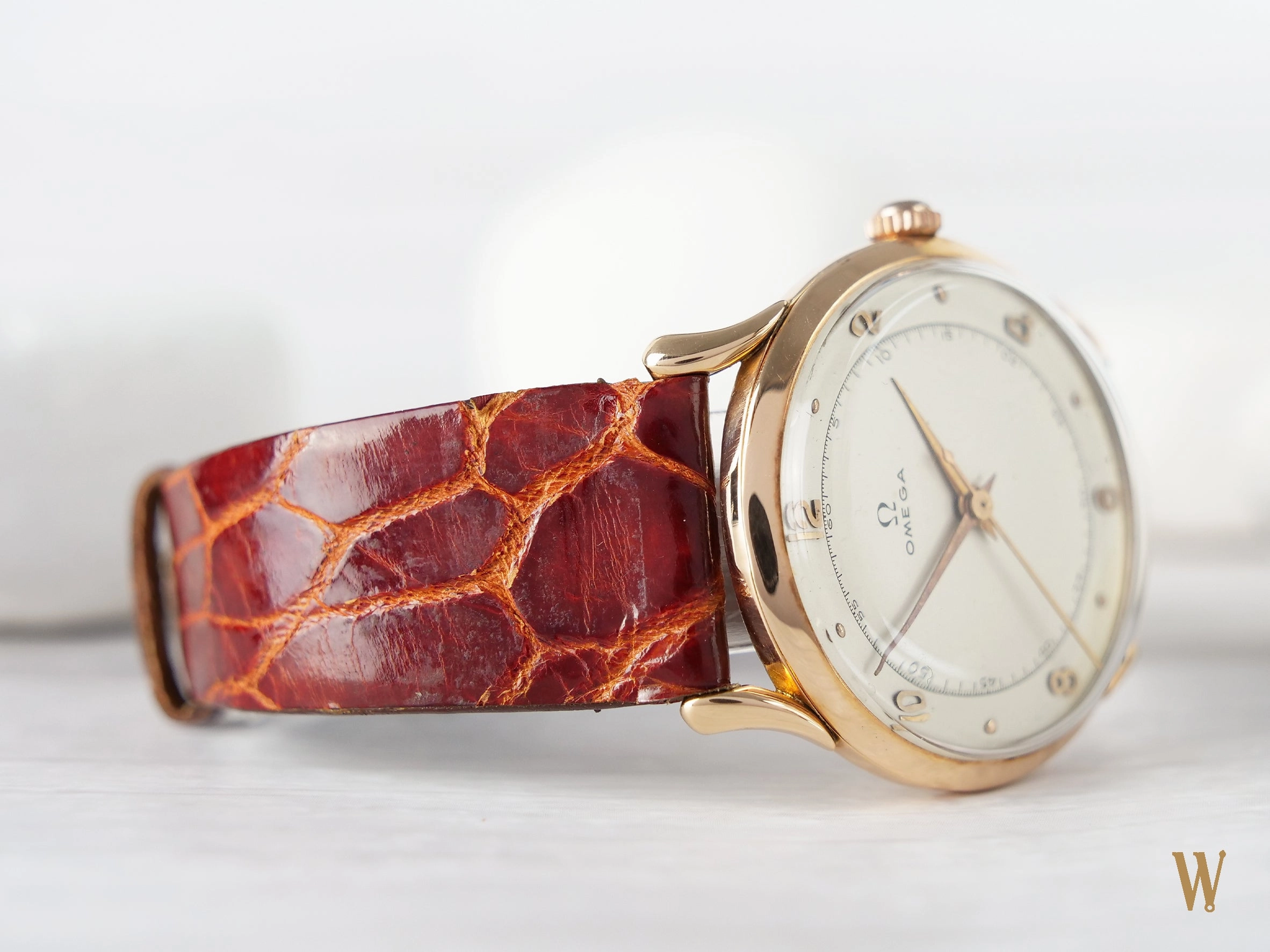 Omega Rare vintage 18ct Rose Gold Jumbo