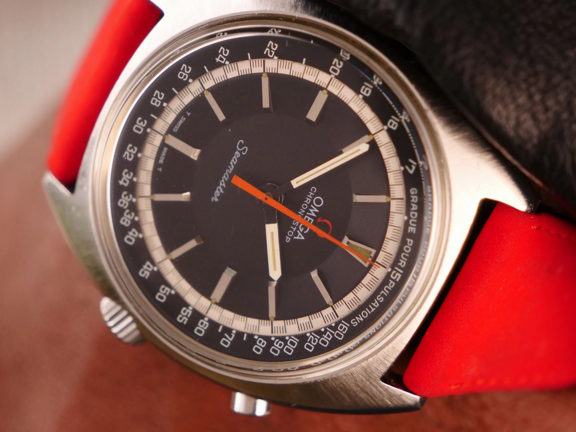 Omega Seamaster 120 Jumbo Pulsations bezel