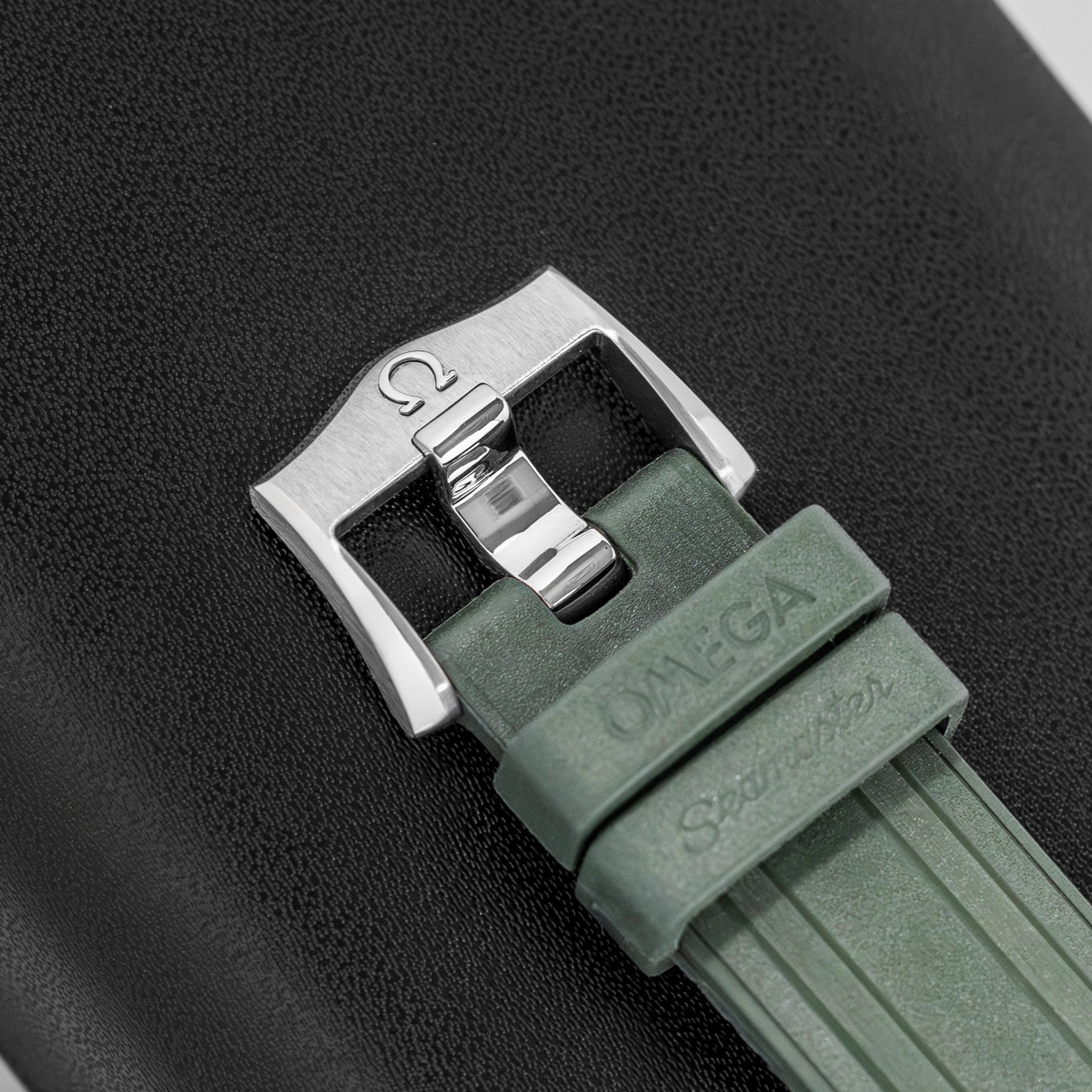 Omega Seamaster 21032422010001