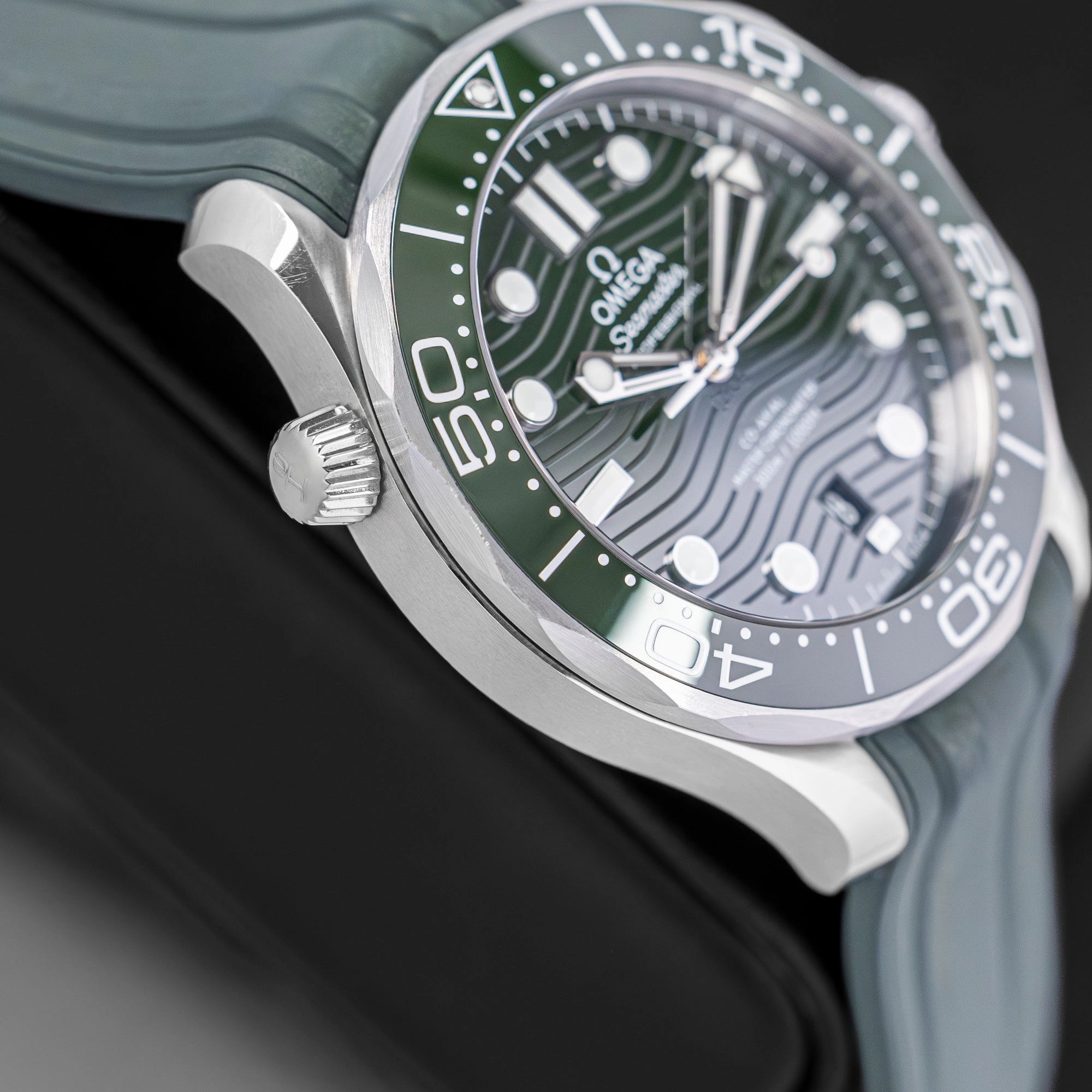 Omega Seamaster 21032422010001
