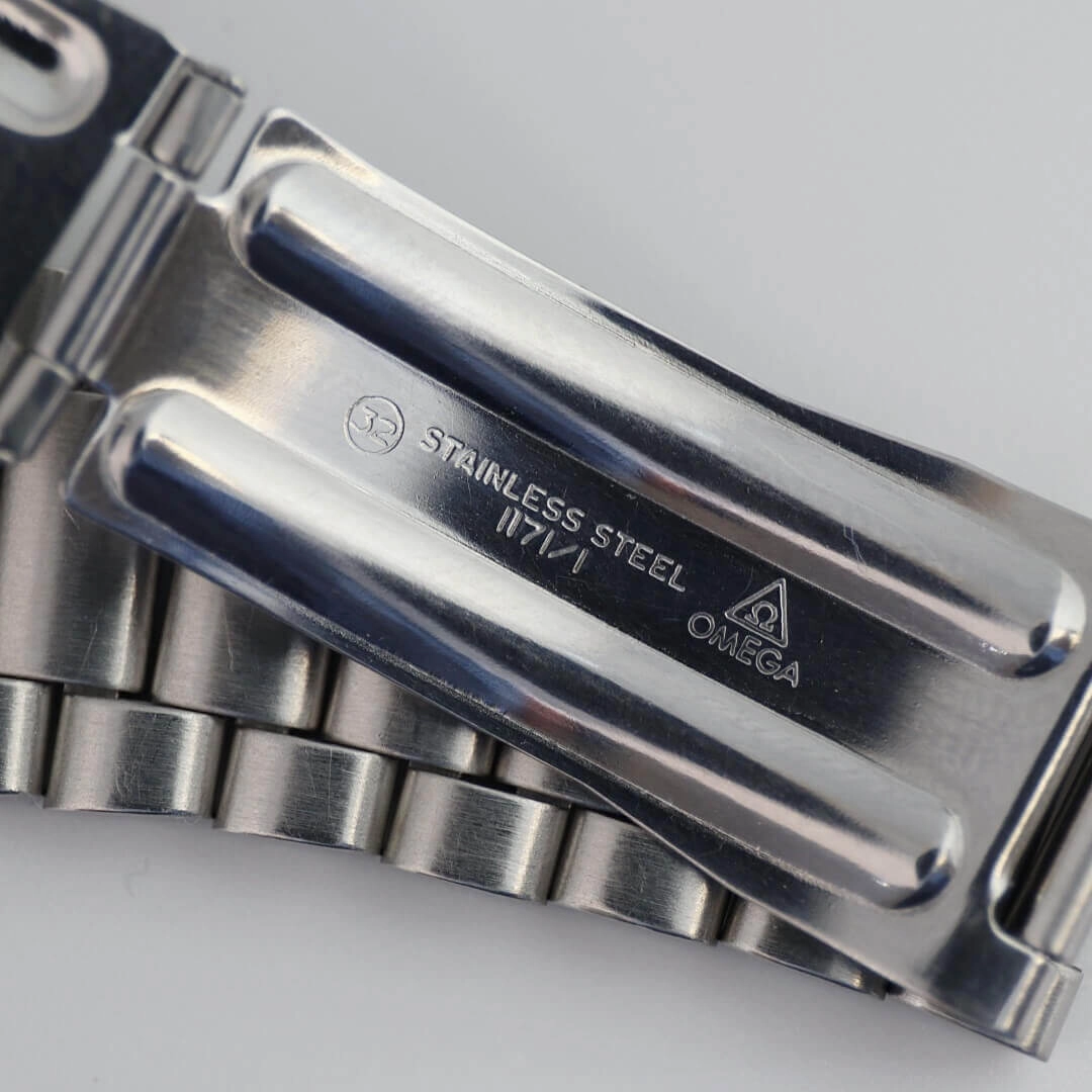 Omega Seamaster 300 Big Triangle 166.024, 1969