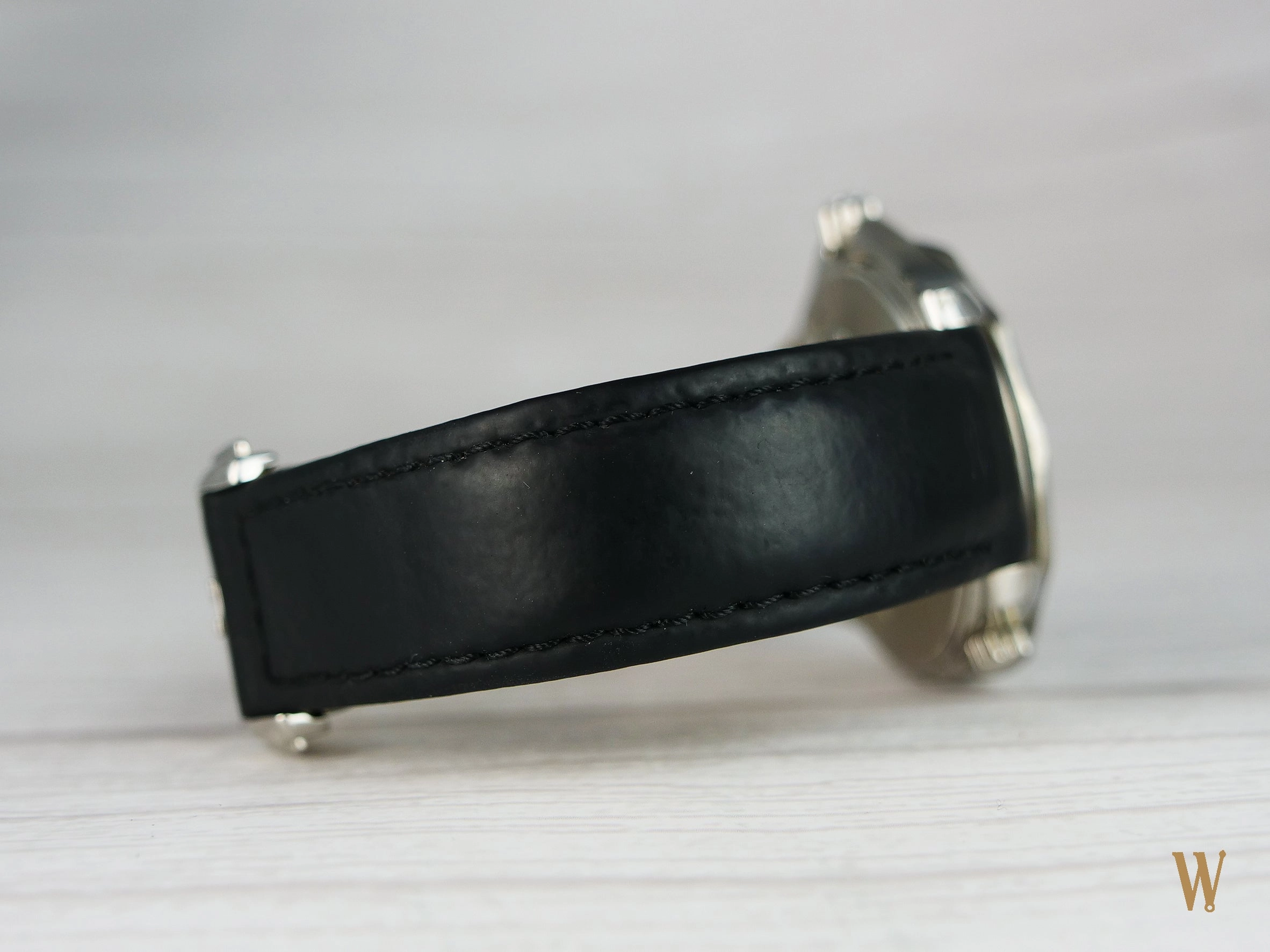 Omega Seamaster 300 Professional