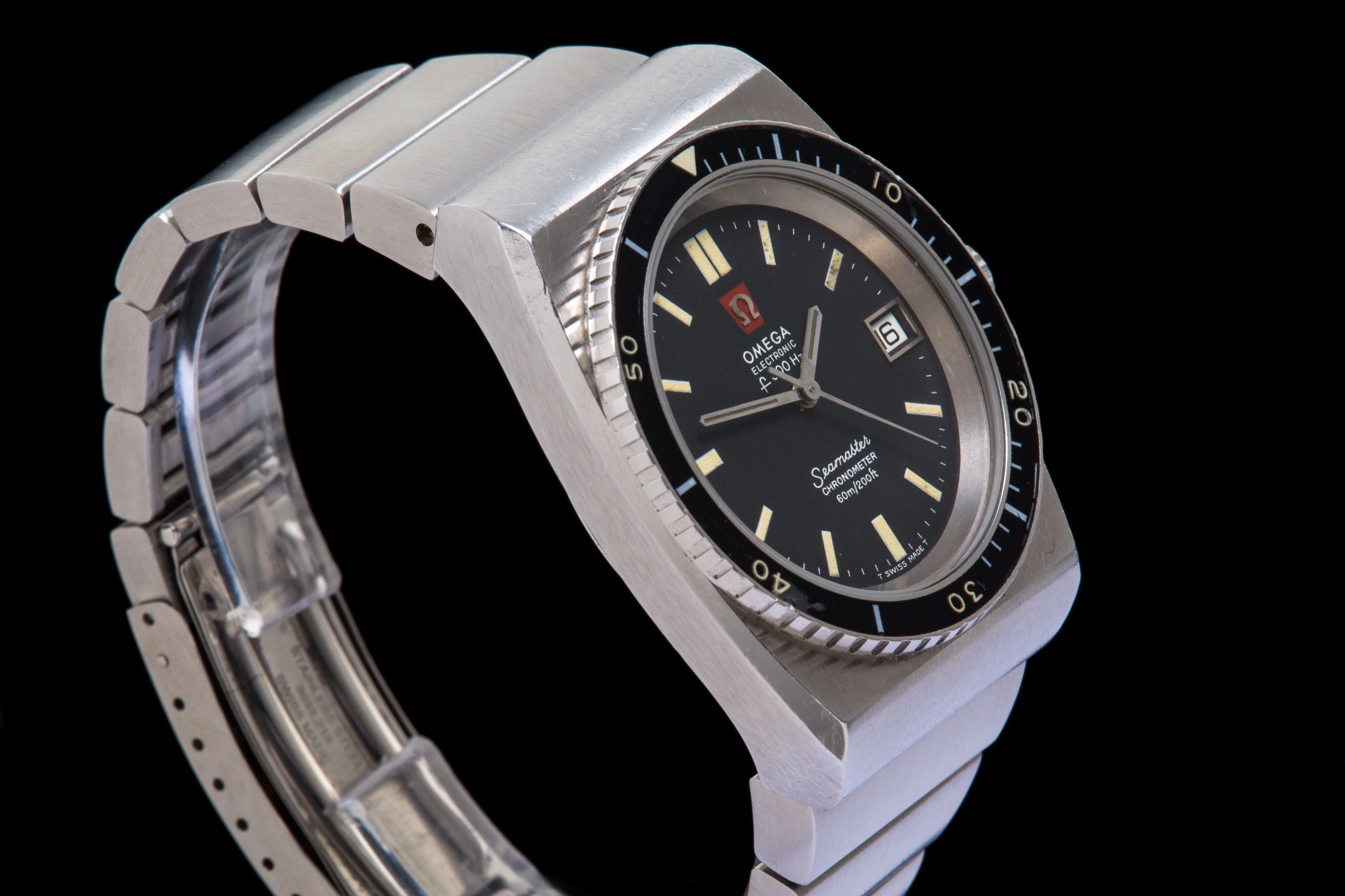 Omega Seamaster 60 F300 Speedmaster 125 case style.