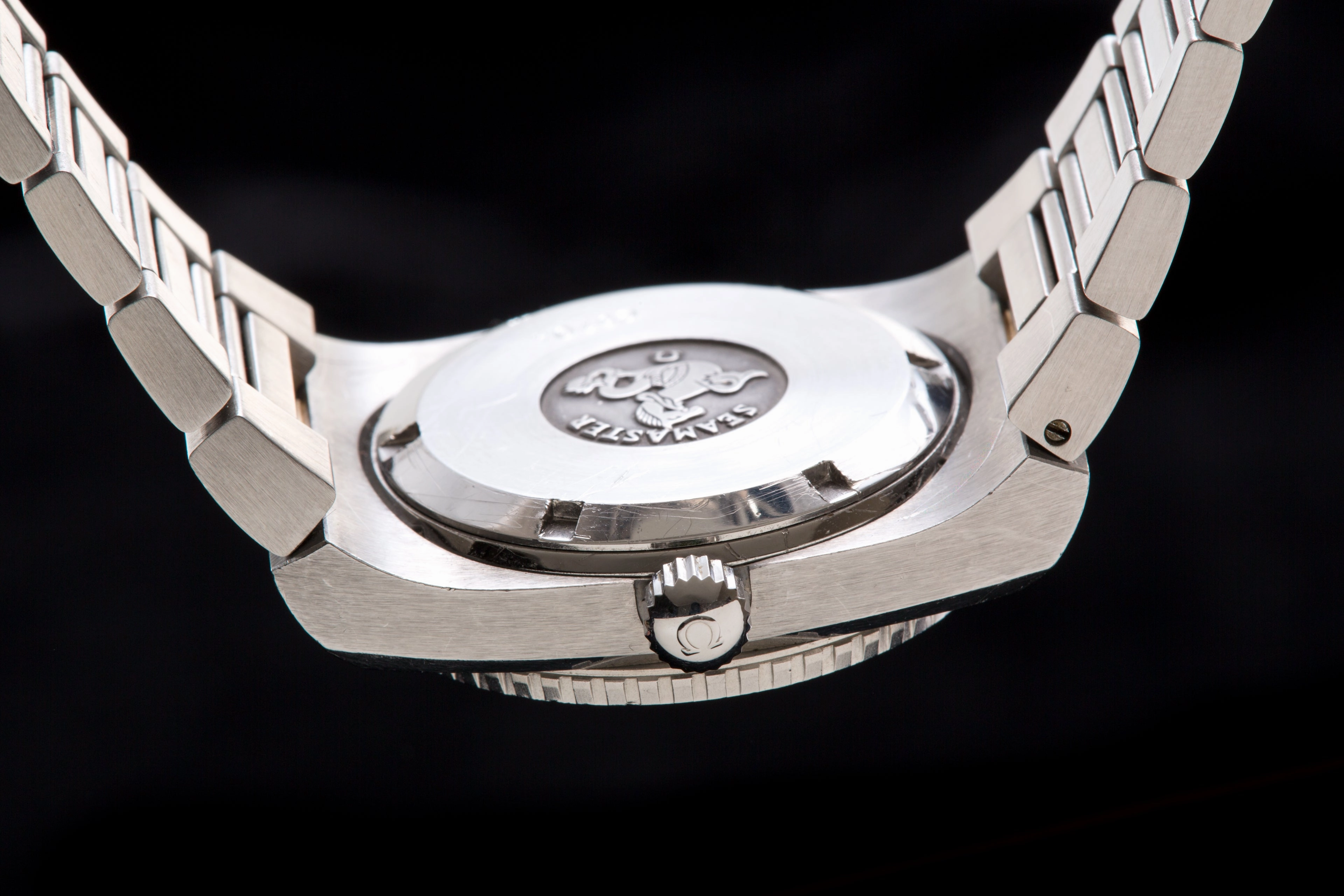 Omega Seamaster 60 F300 Speedmaster 125 case style.