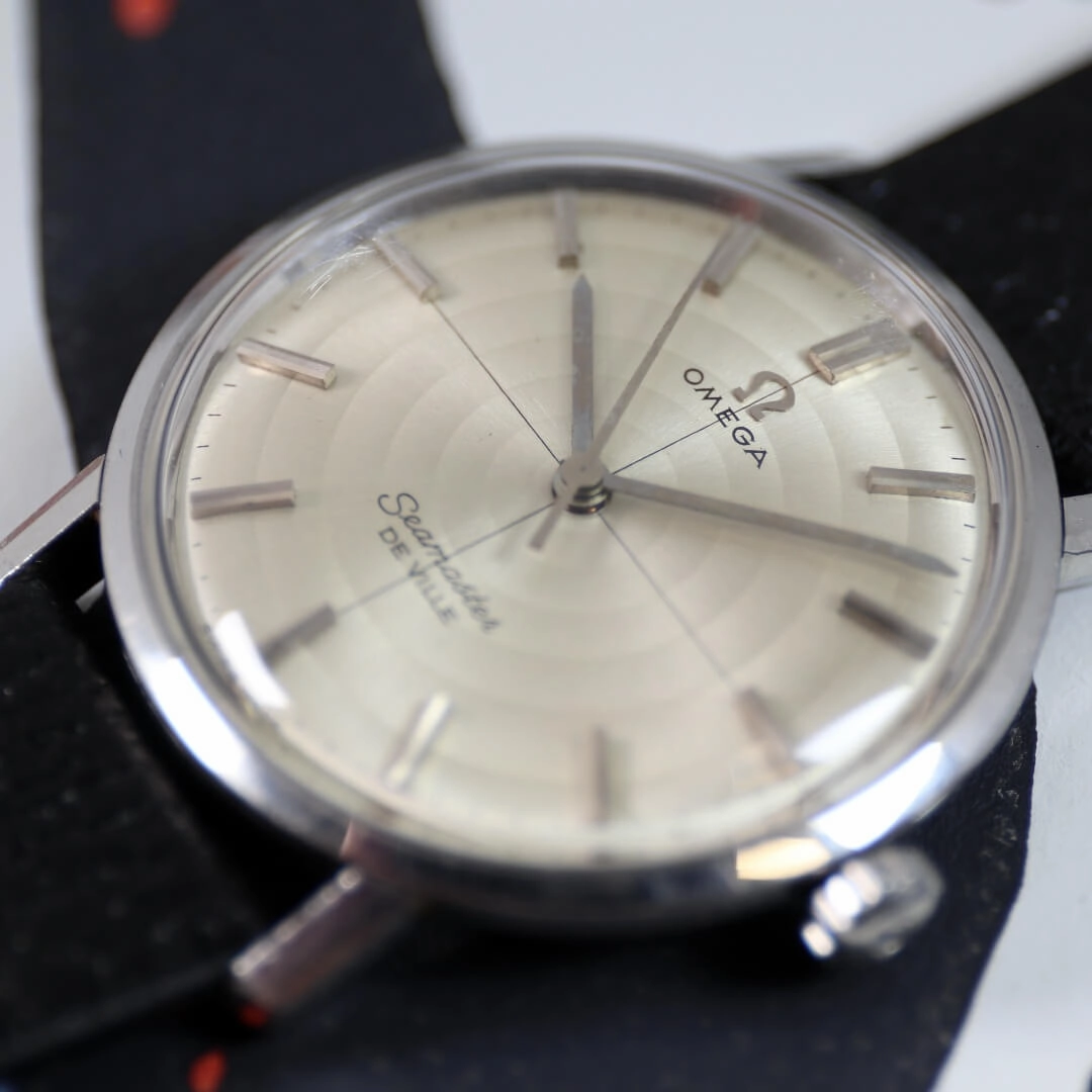 Omega Seamaster de Ville 135.020 Rare Concentric Rings Dial, 1963
