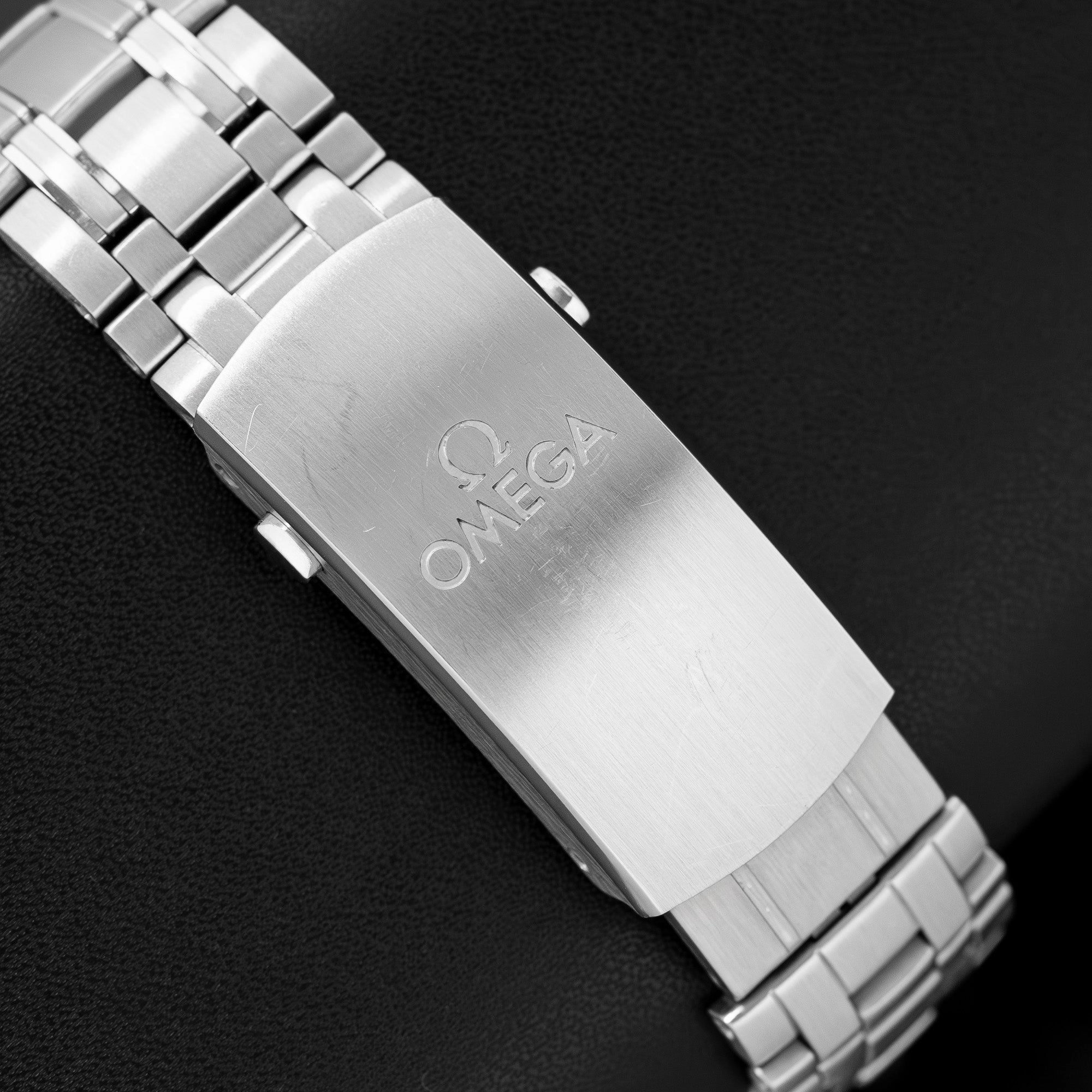 Omega Seamaster Diver 300M 21030422003001