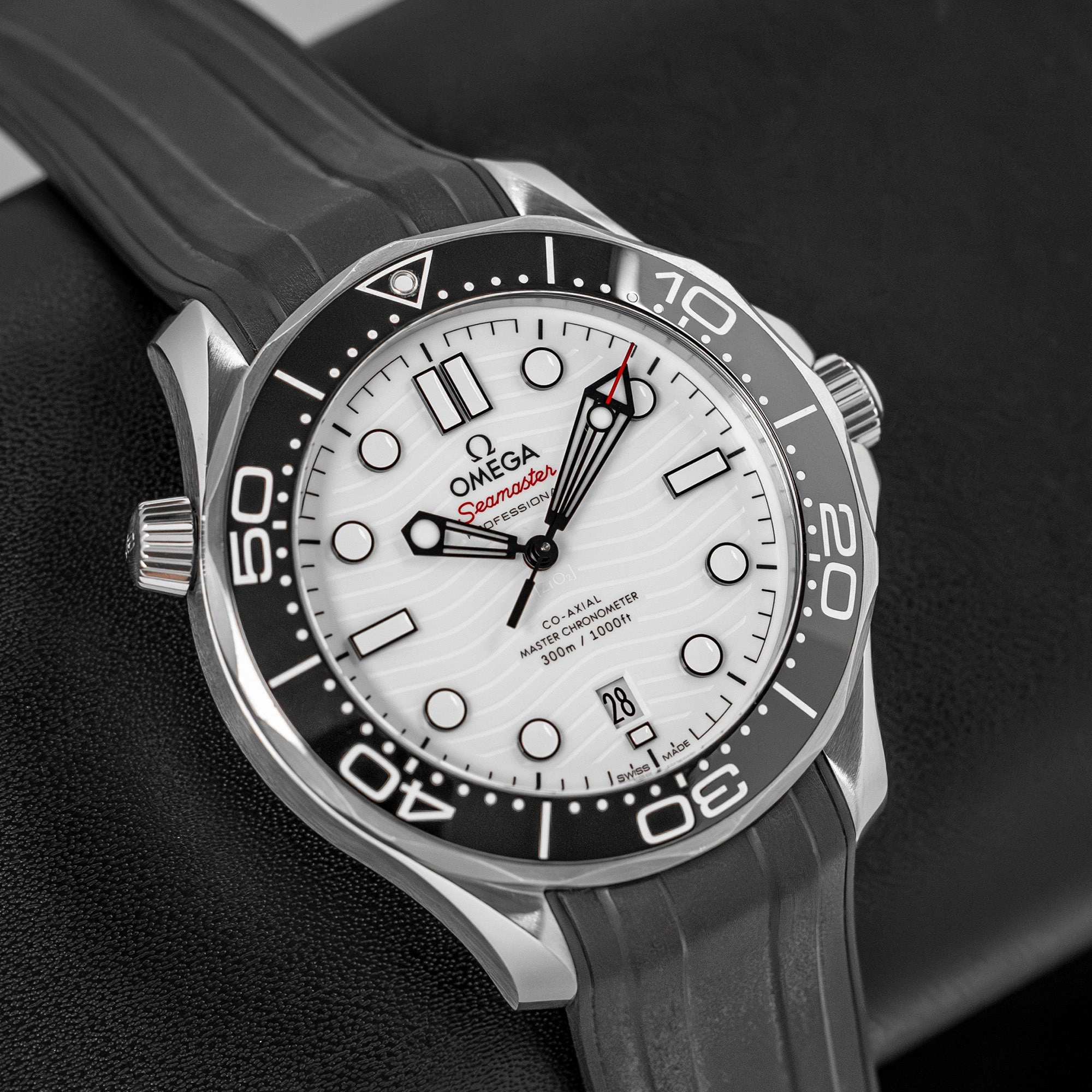 Omega Seamaster Diver 300M 210.32.42.20.04.001