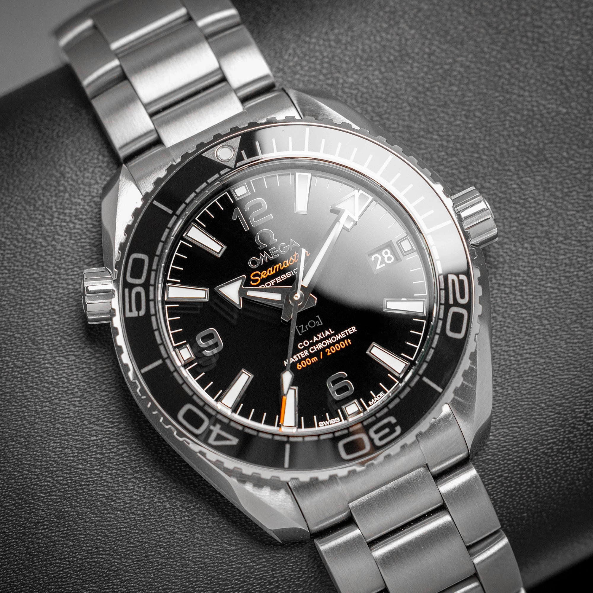 Omega Seamaster Planet Ocean 21530402001001