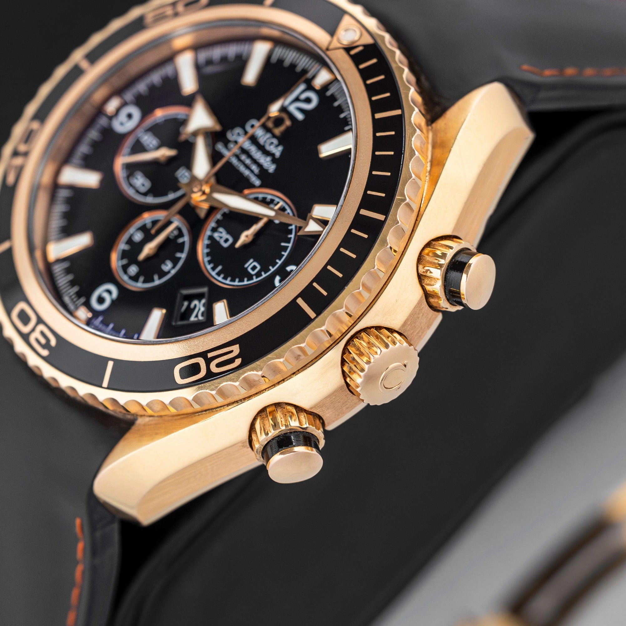 Omega Seamaster Planet Ocean Chronograph 22263465001001