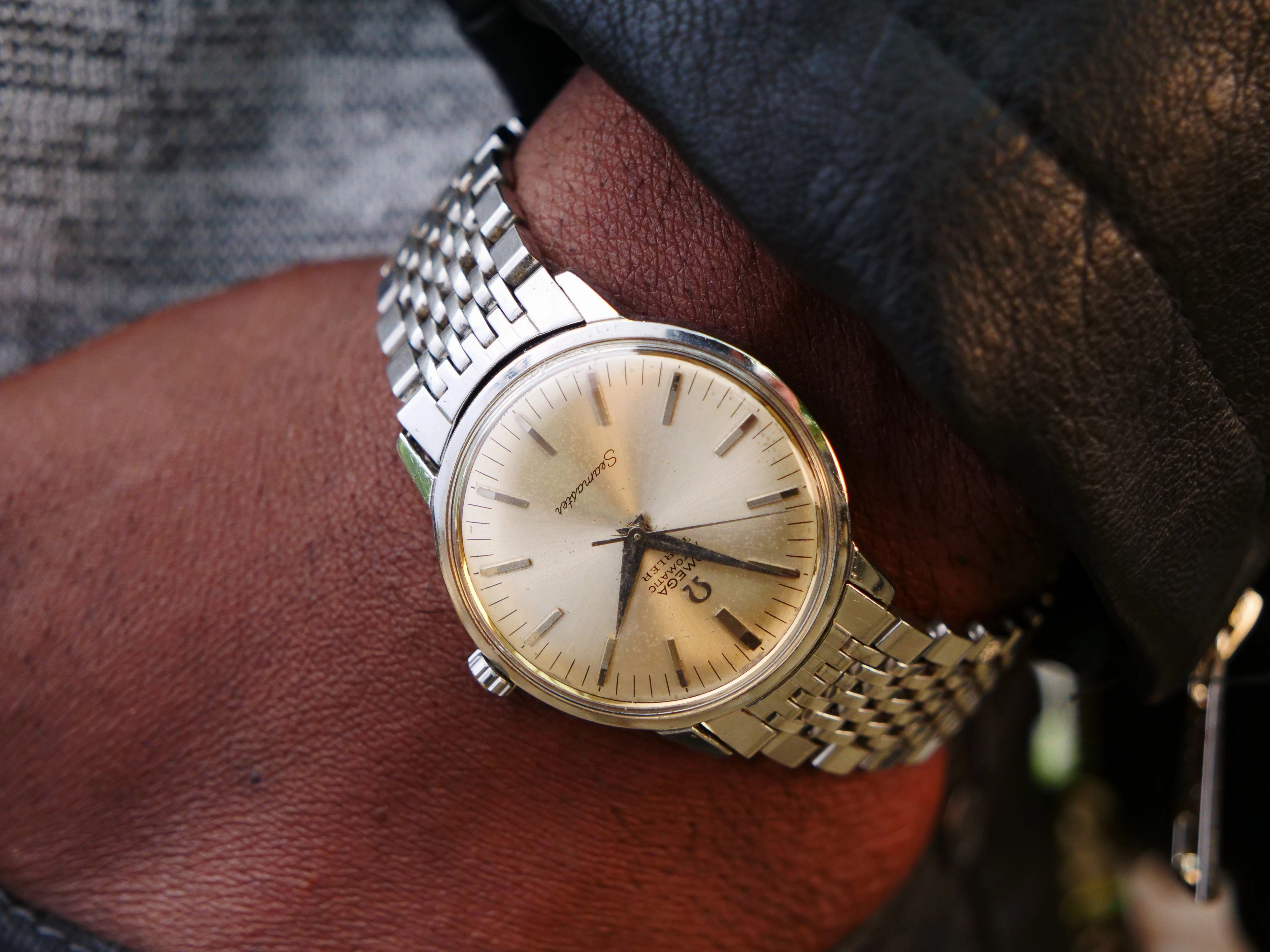 Omega Seamaster Turler dial