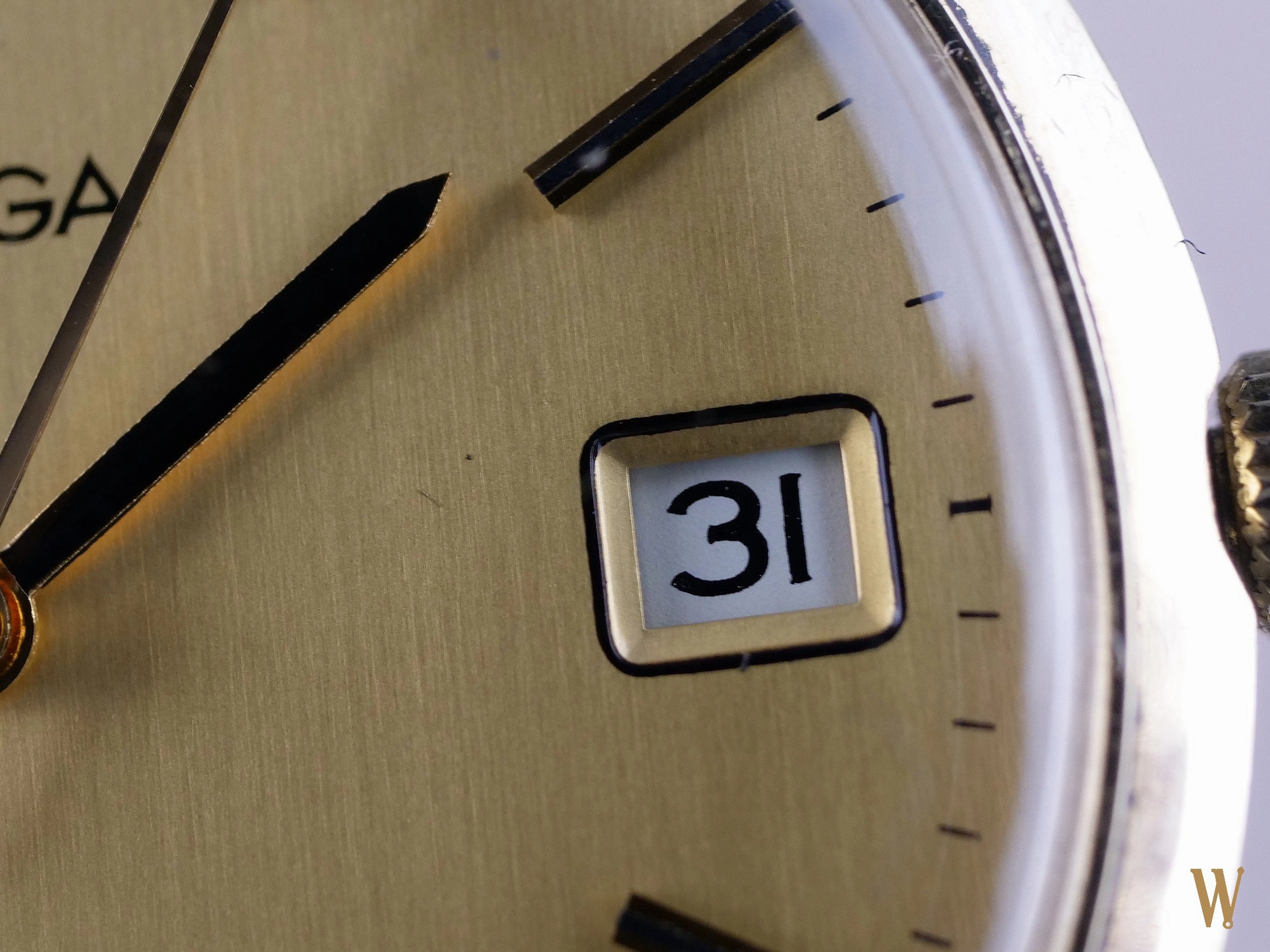 Omega Solid Gold Gents Dress watch
