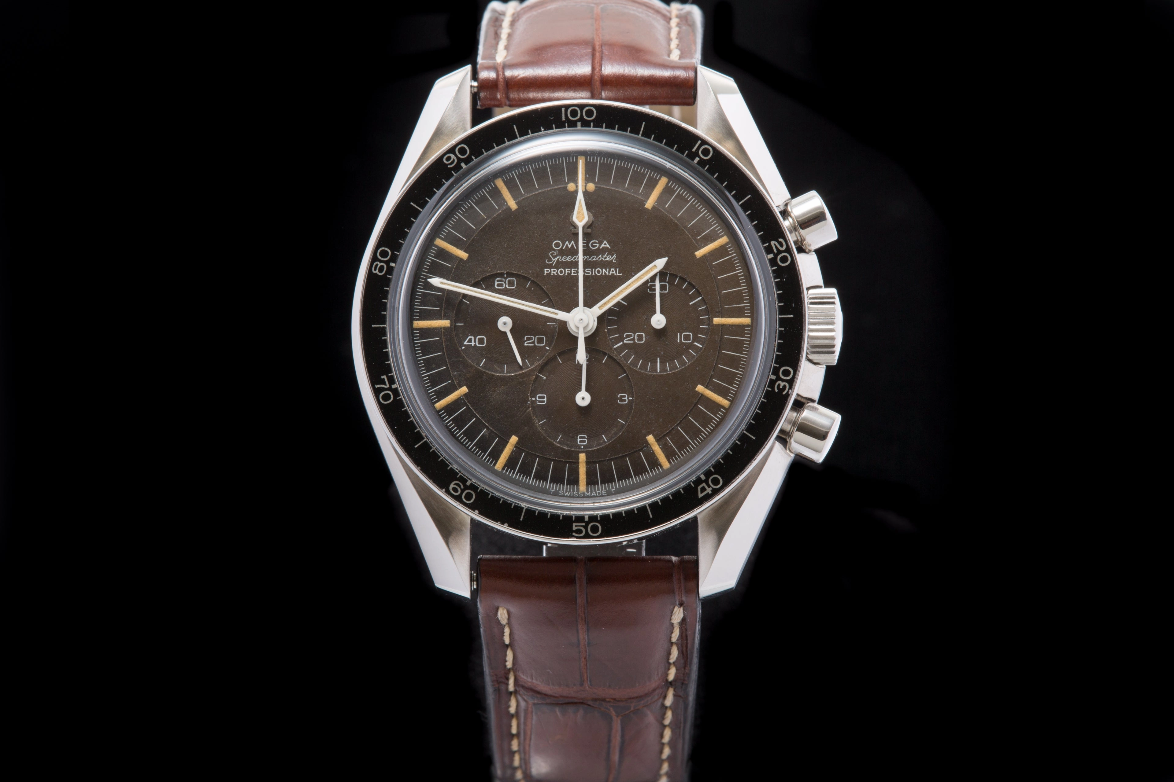 Omega Speedmaster 105.012 tropical dial
