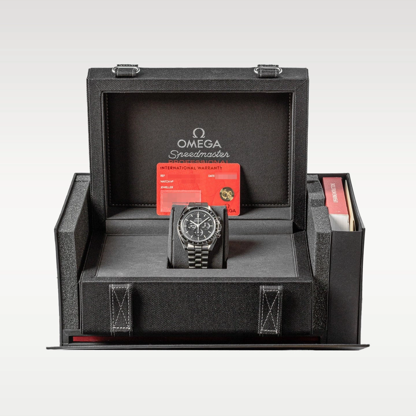 Omega Speedmaster 31030425001002