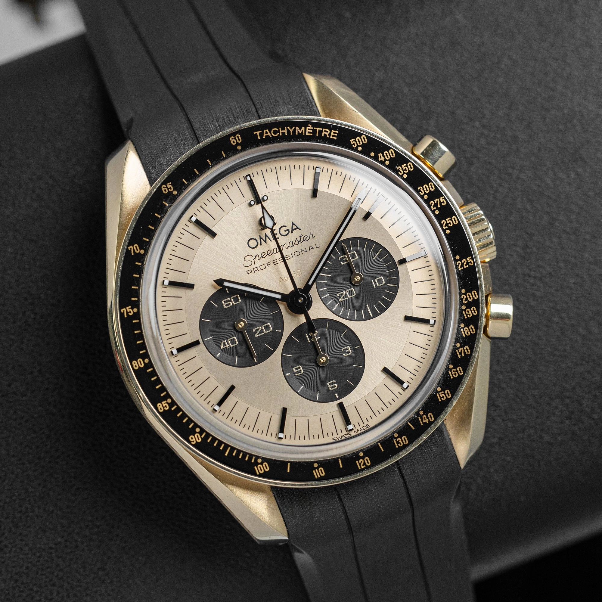 Omega Speedmaster 310.62.42.50.99.001