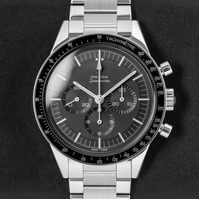 Omega Speedmaster 31130403001001