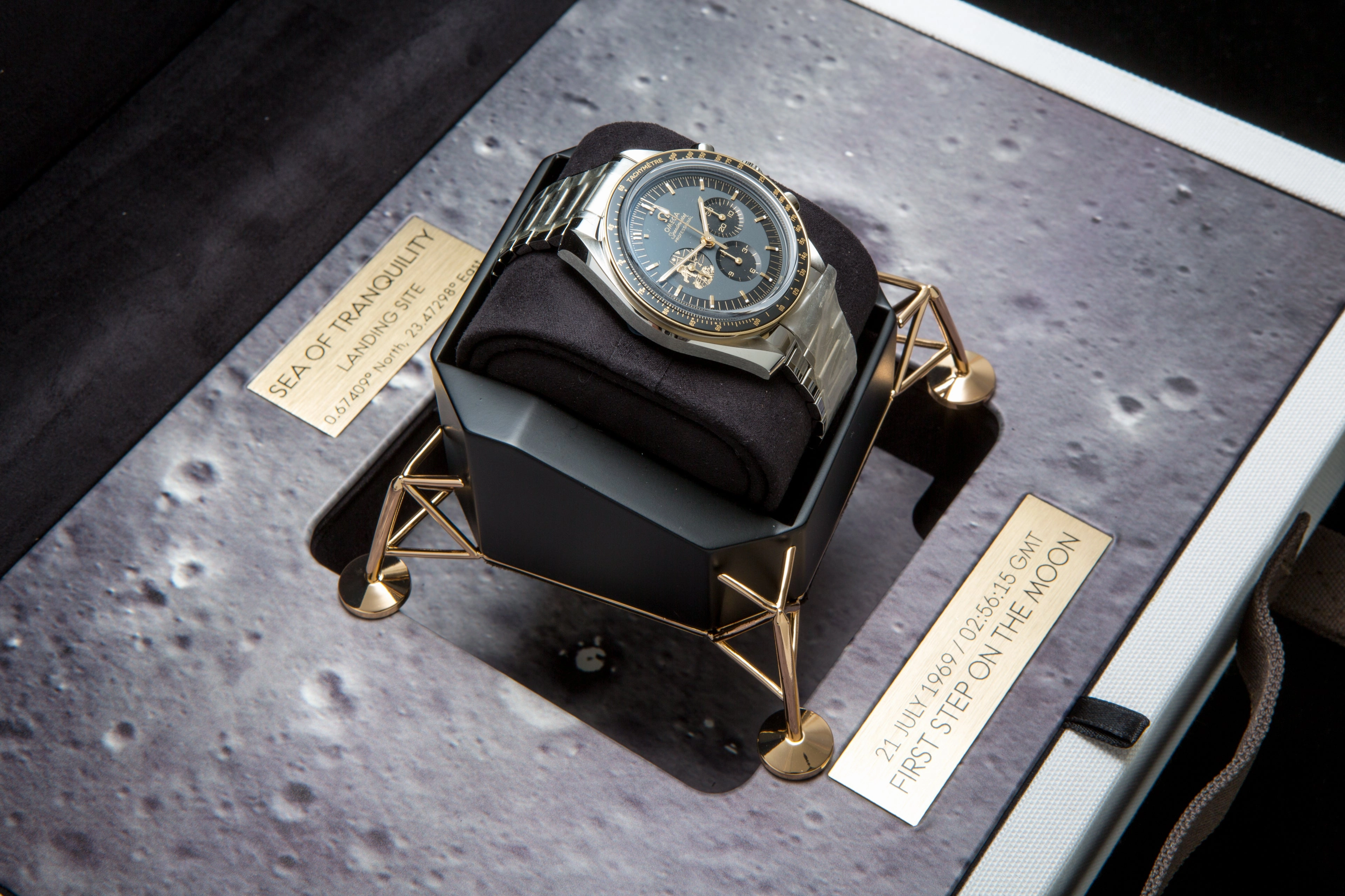 Omega Speedmaster Apollo 11 50th anniversary Unworn in stickers