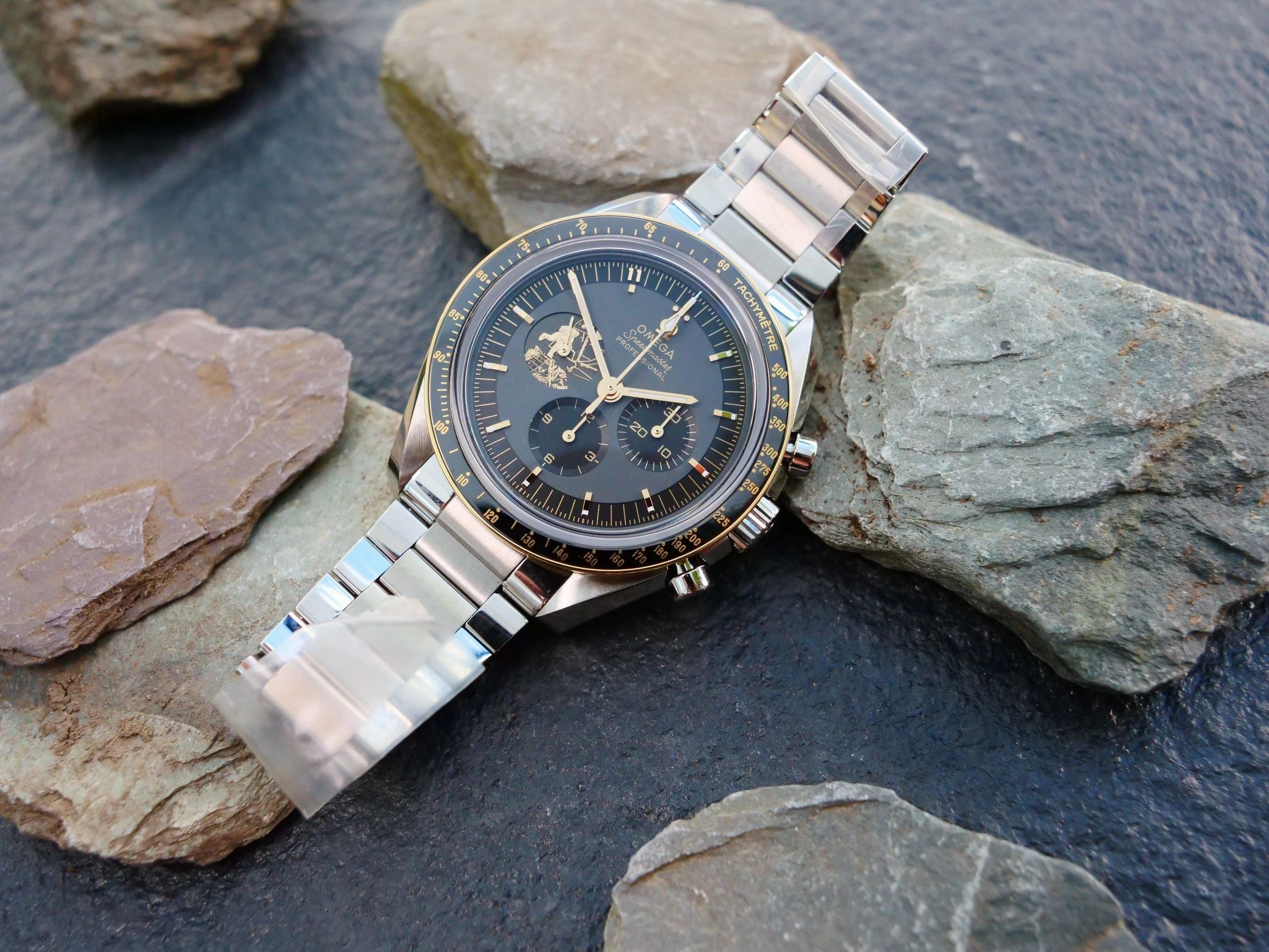 Omega Speedmaster Apollo 11 50th anniversary Unworn in stickers