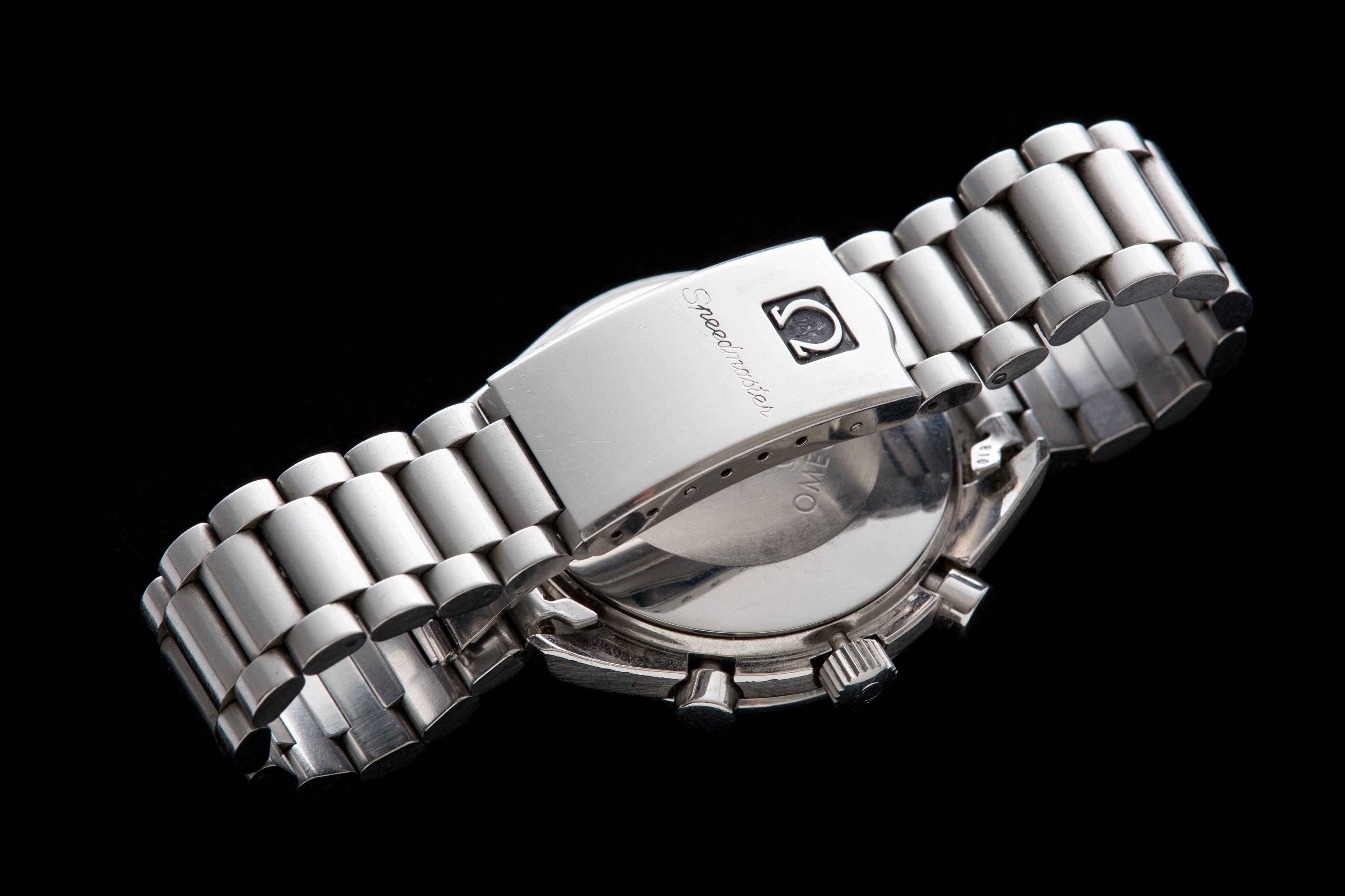 Omega Speedmaster Automatic "baby Snoopy"