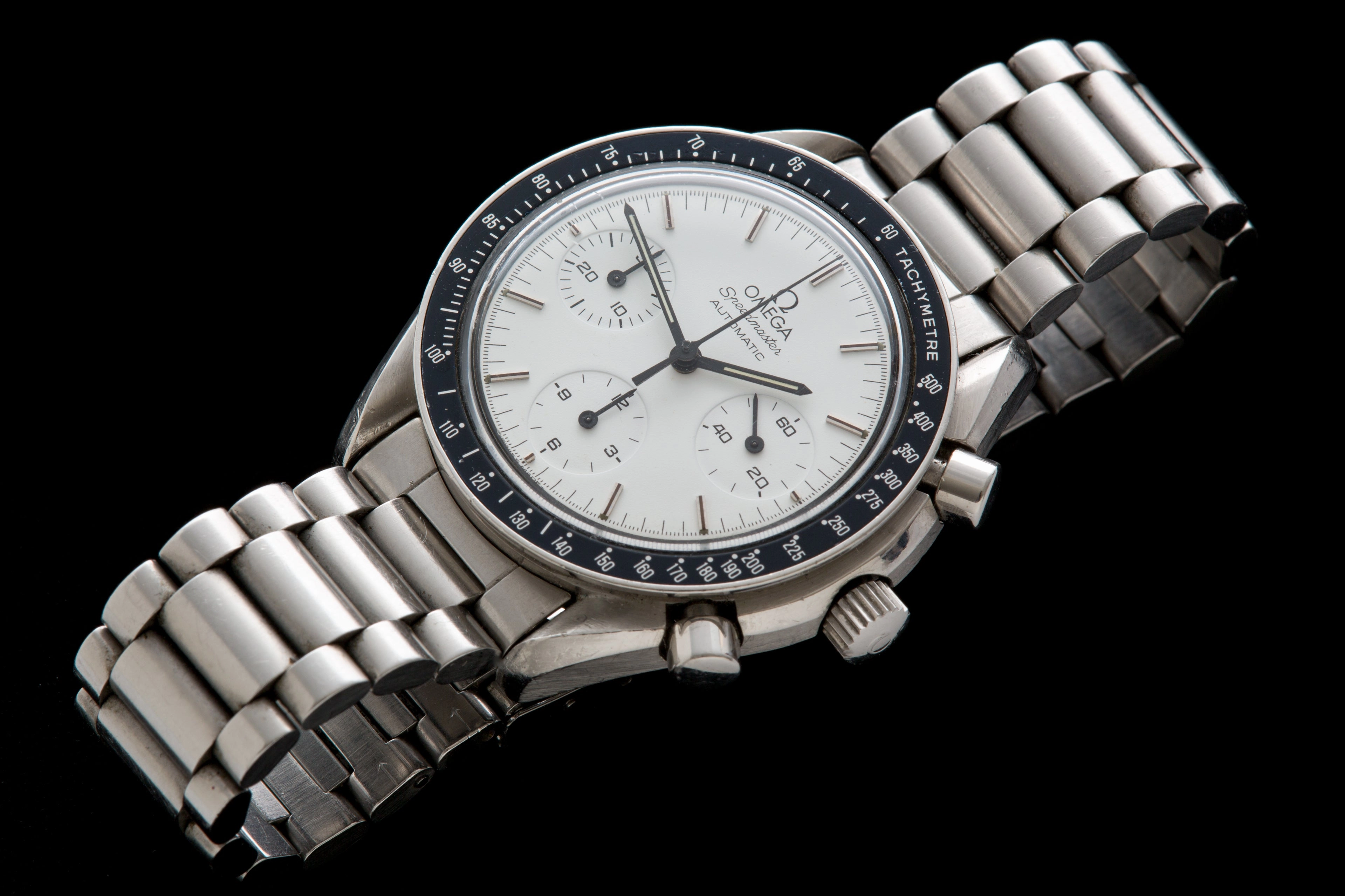 Omega Speedmaster Automatic "baby Snoopy"