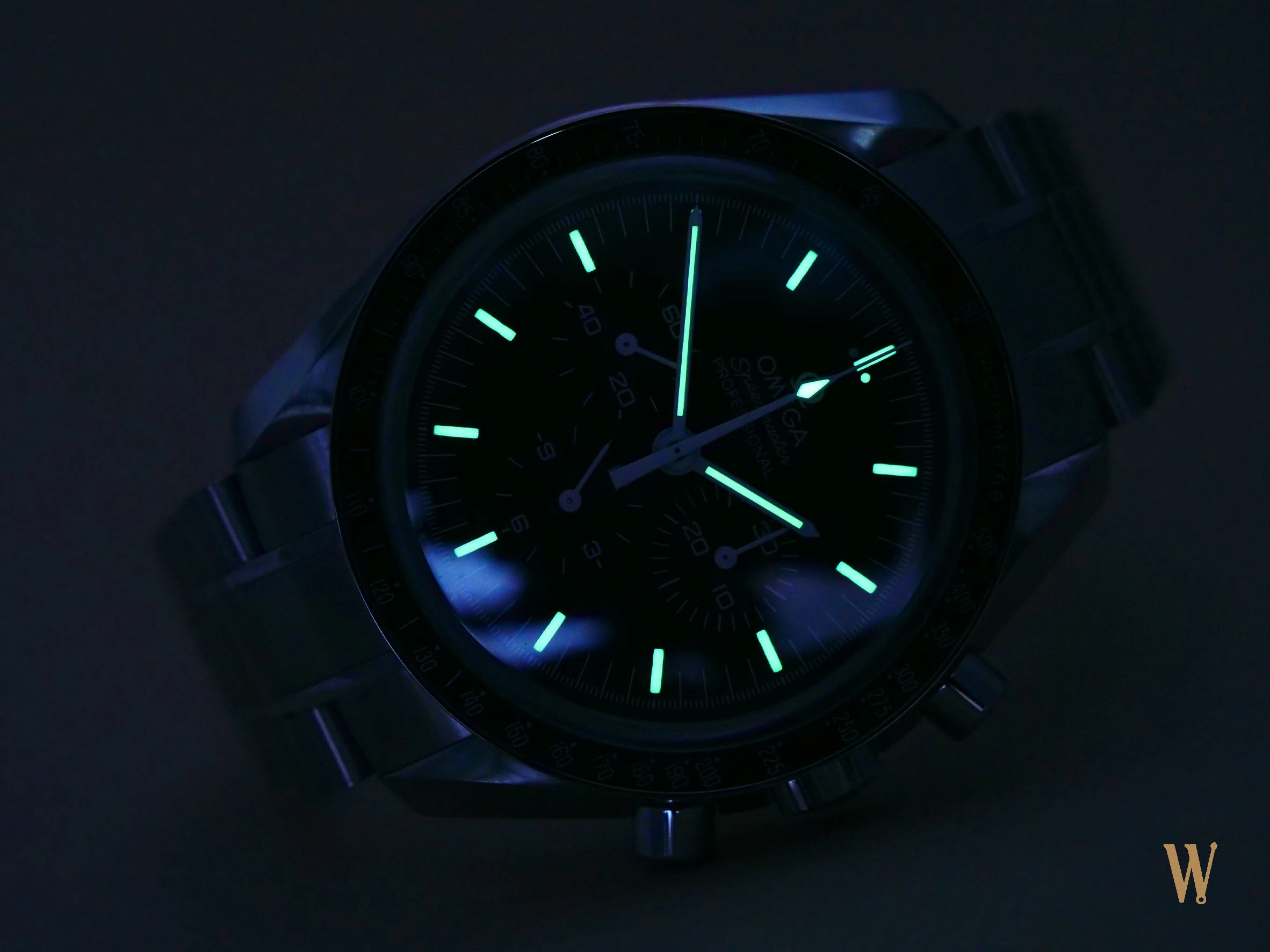 Omega Speedmaster Legendary Moonwatch ref 311.30.42.30.01.006