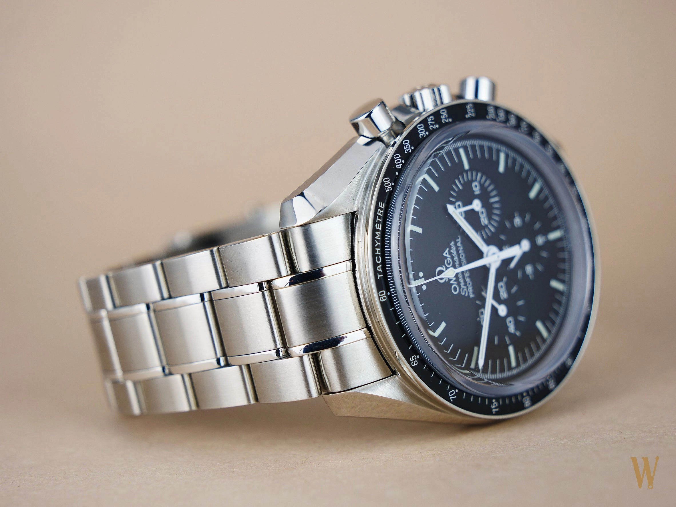 Omega Speedmaster Legendary Moonwatch ref 311.30.42.30.01.006