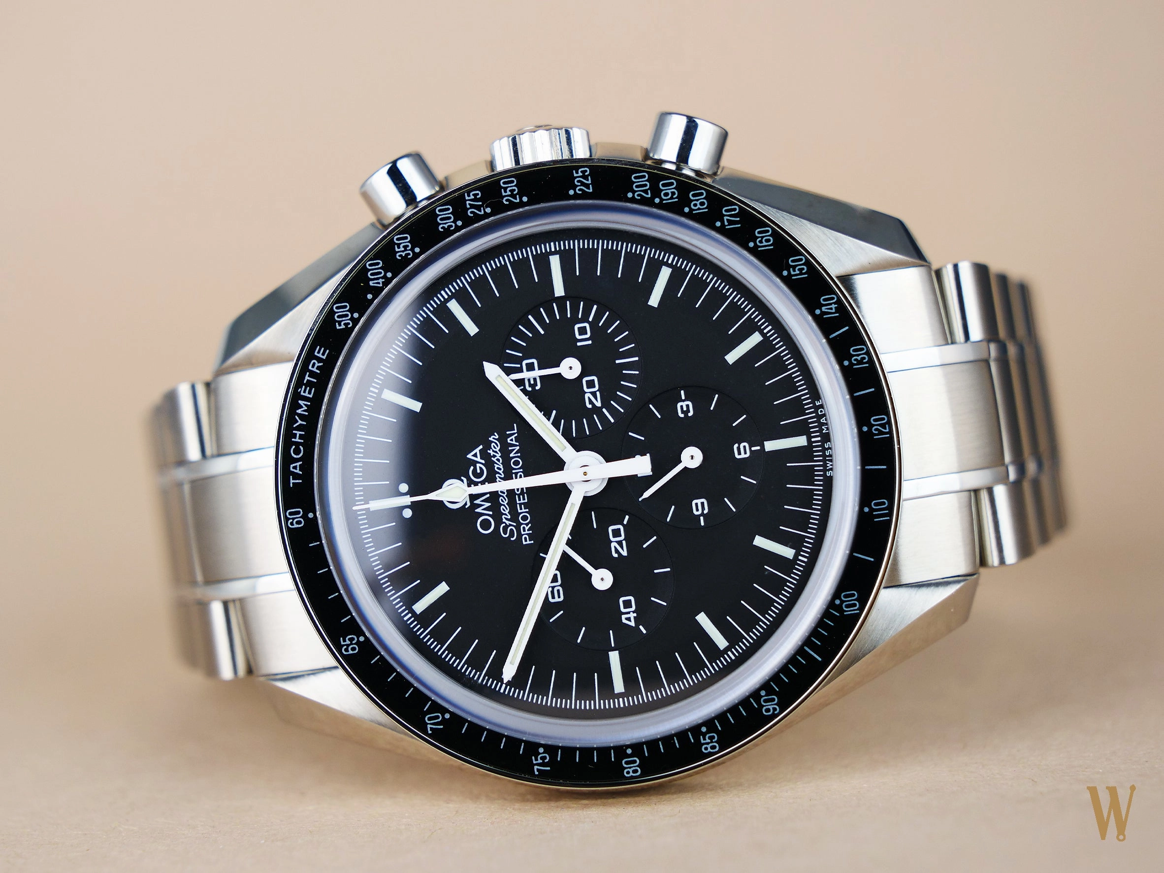Omega Speedmaster Legendary Moonwatch ref 311.30.42.30.01.006