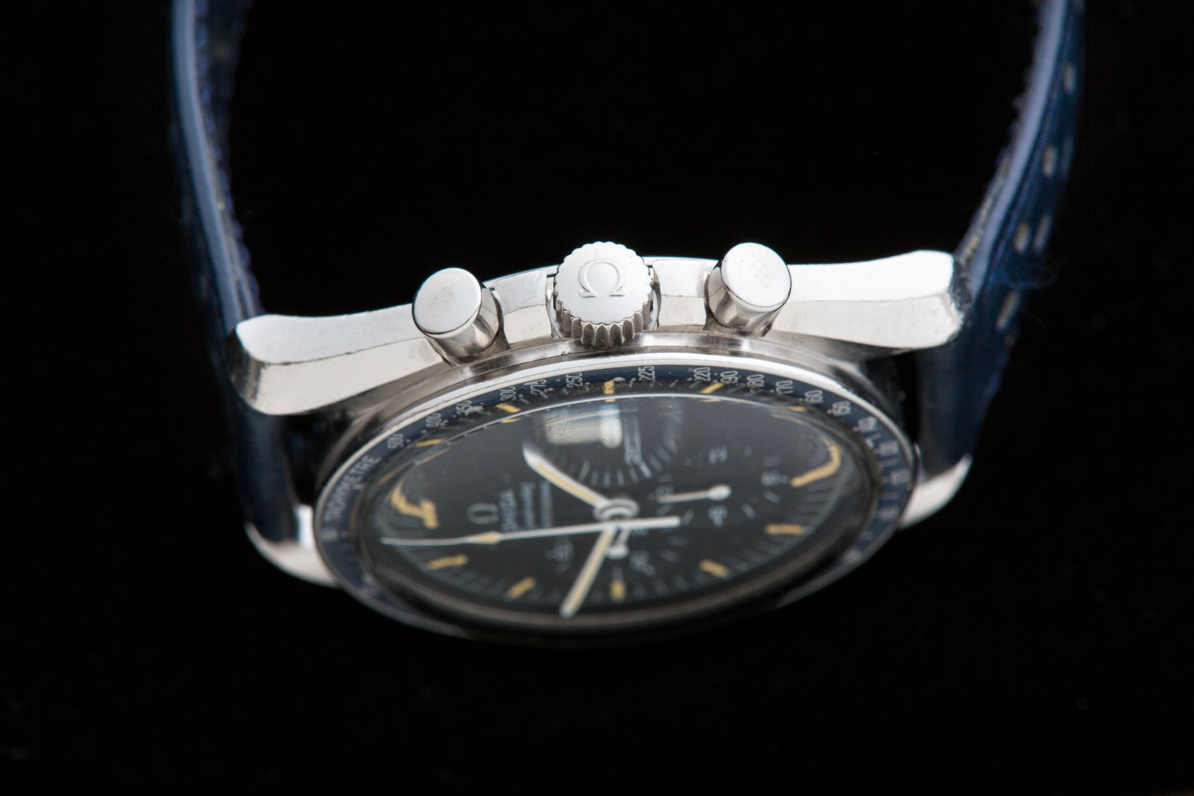 Omega Speedmaster professional, Rare Faded Blue "220"Bezel
