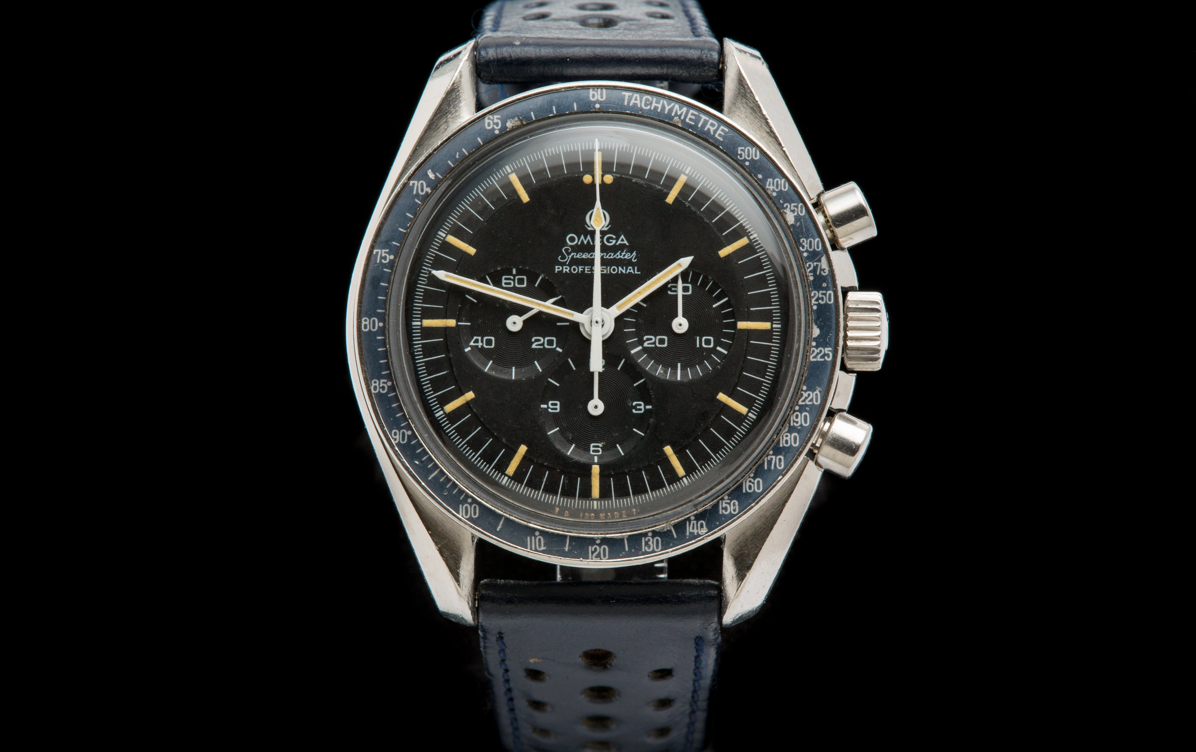 Omega Speedmaster professional, Rare Faded Blue "220"Bezel