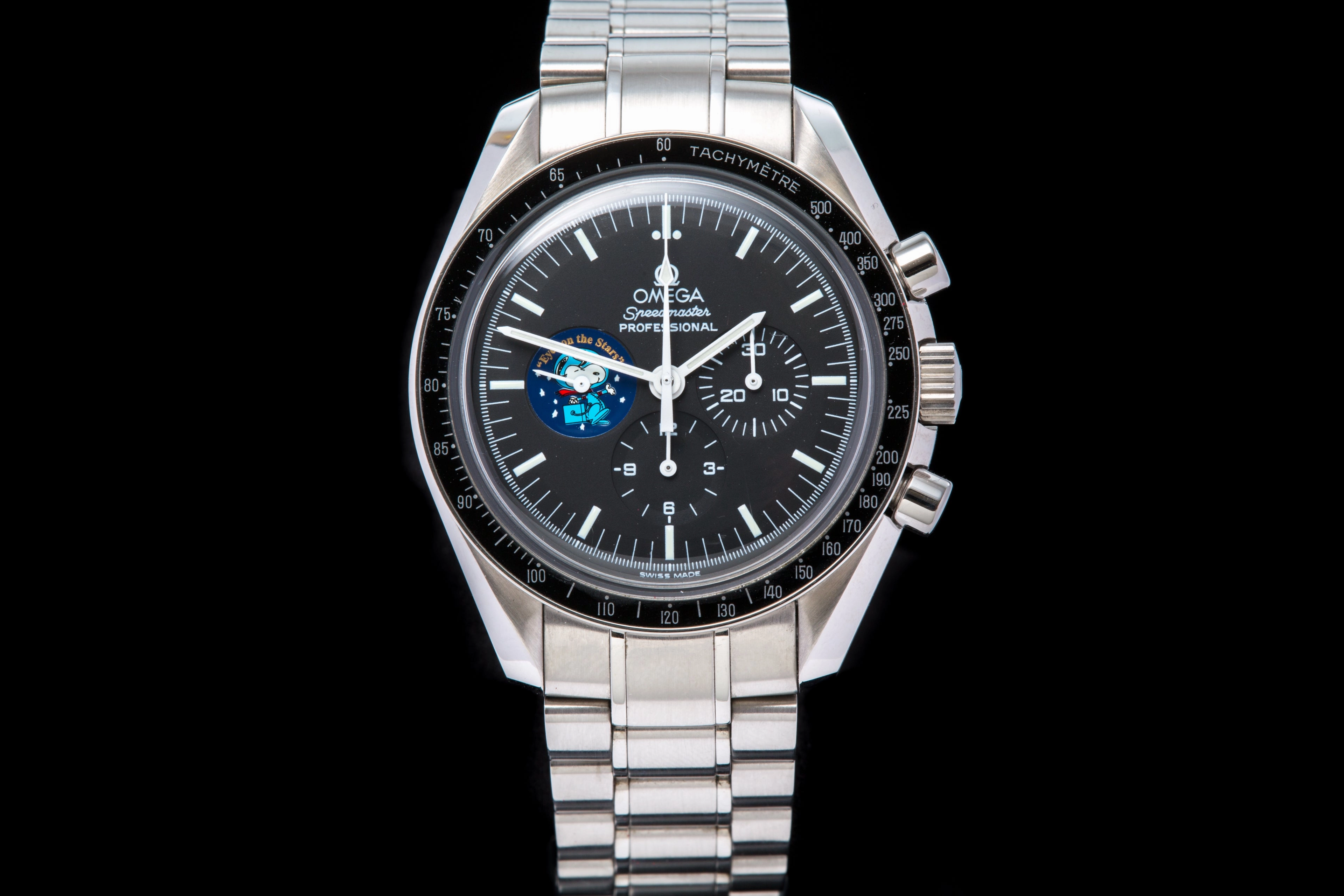 Omega Speedmaster Snoopy Eyes on the stars