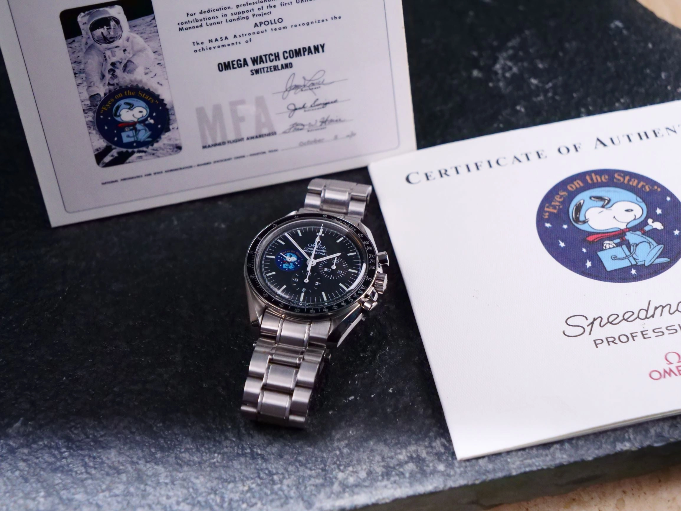 Omega Speedmaster Snoopy Eyes on the stars