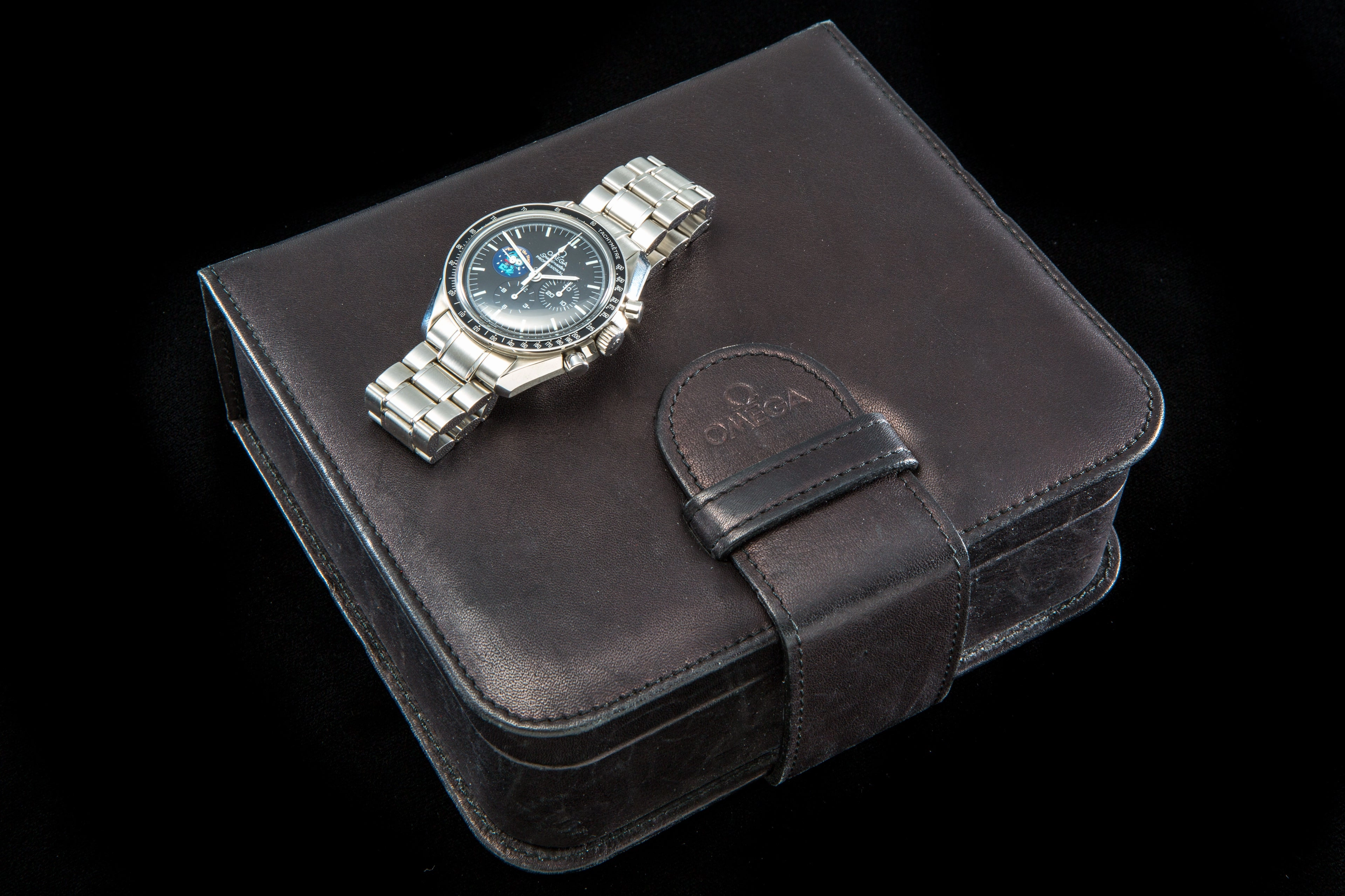 Omega Speedmaster Snoopy Eyes on the stars