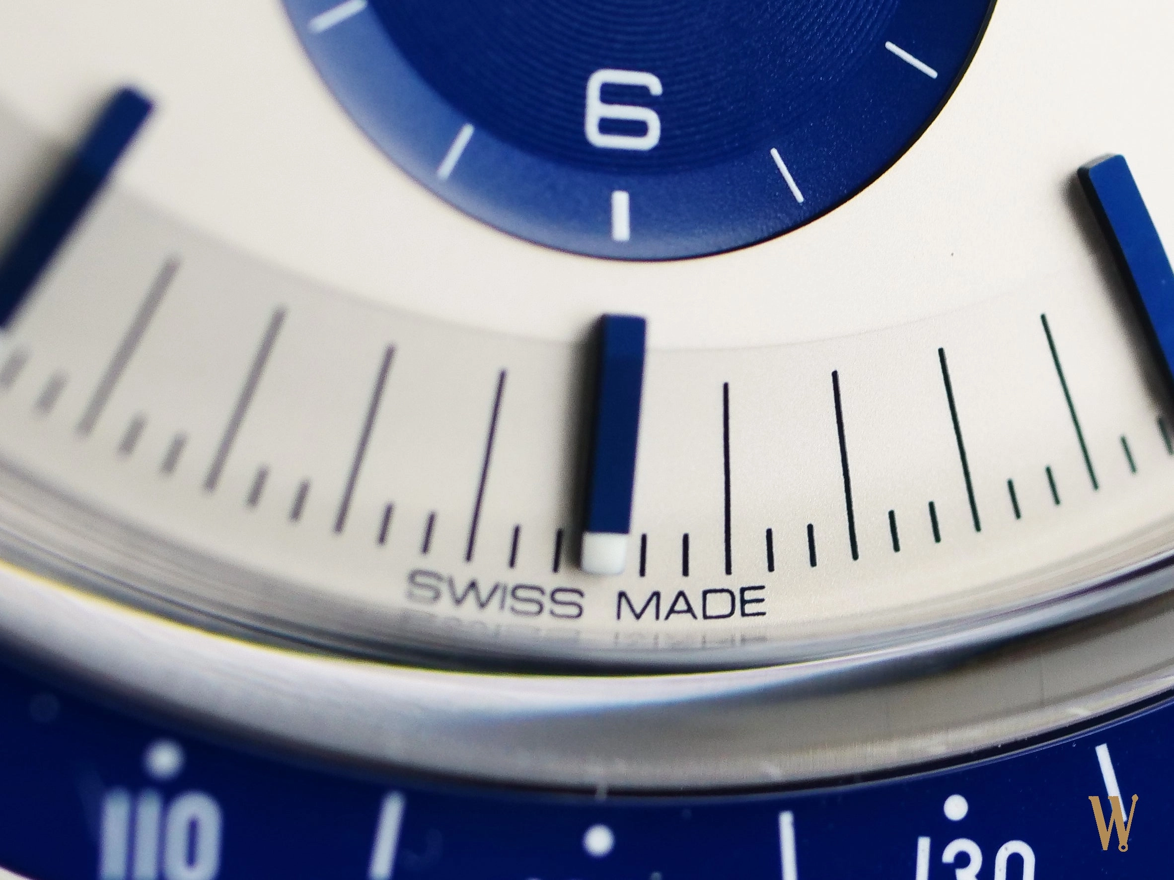 Omega Speedmaster Snoopy Eyes on The Stars Unworn