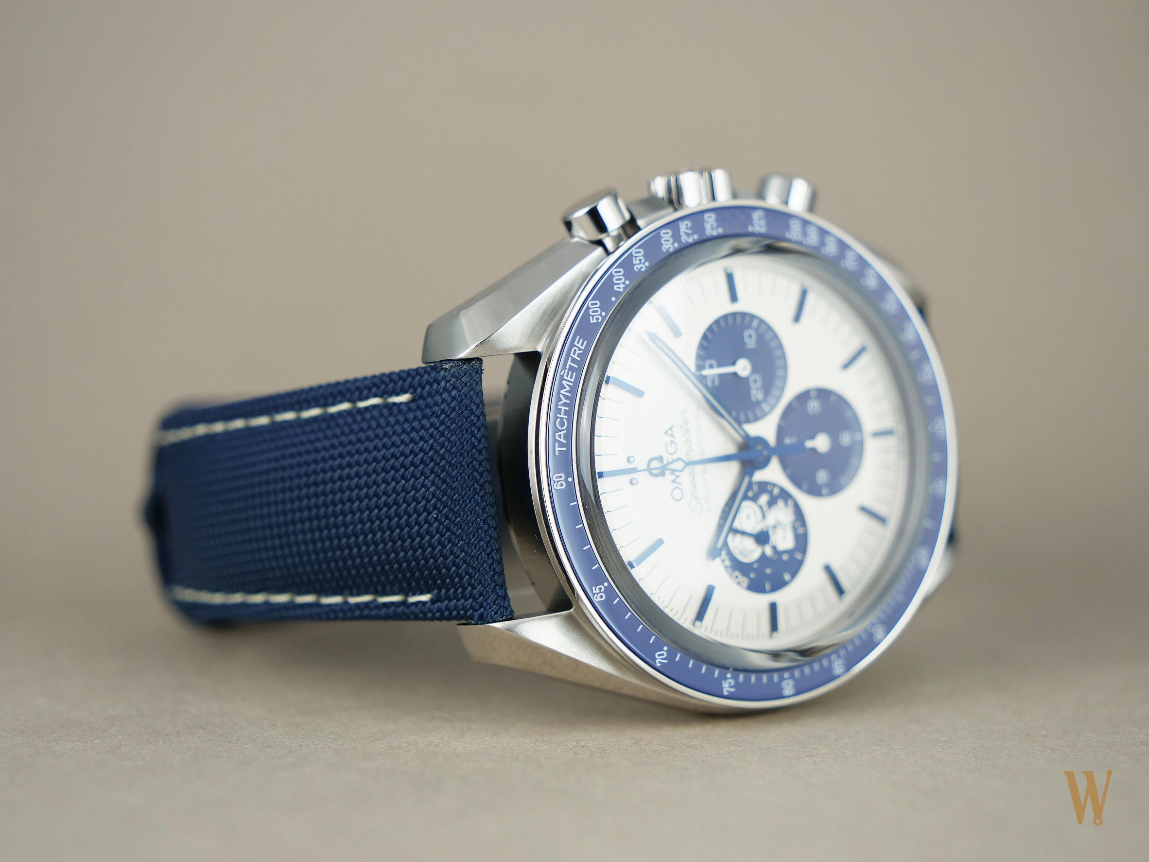 Omega Speedmaster Snoopy Eyes on The Stars Unworn
