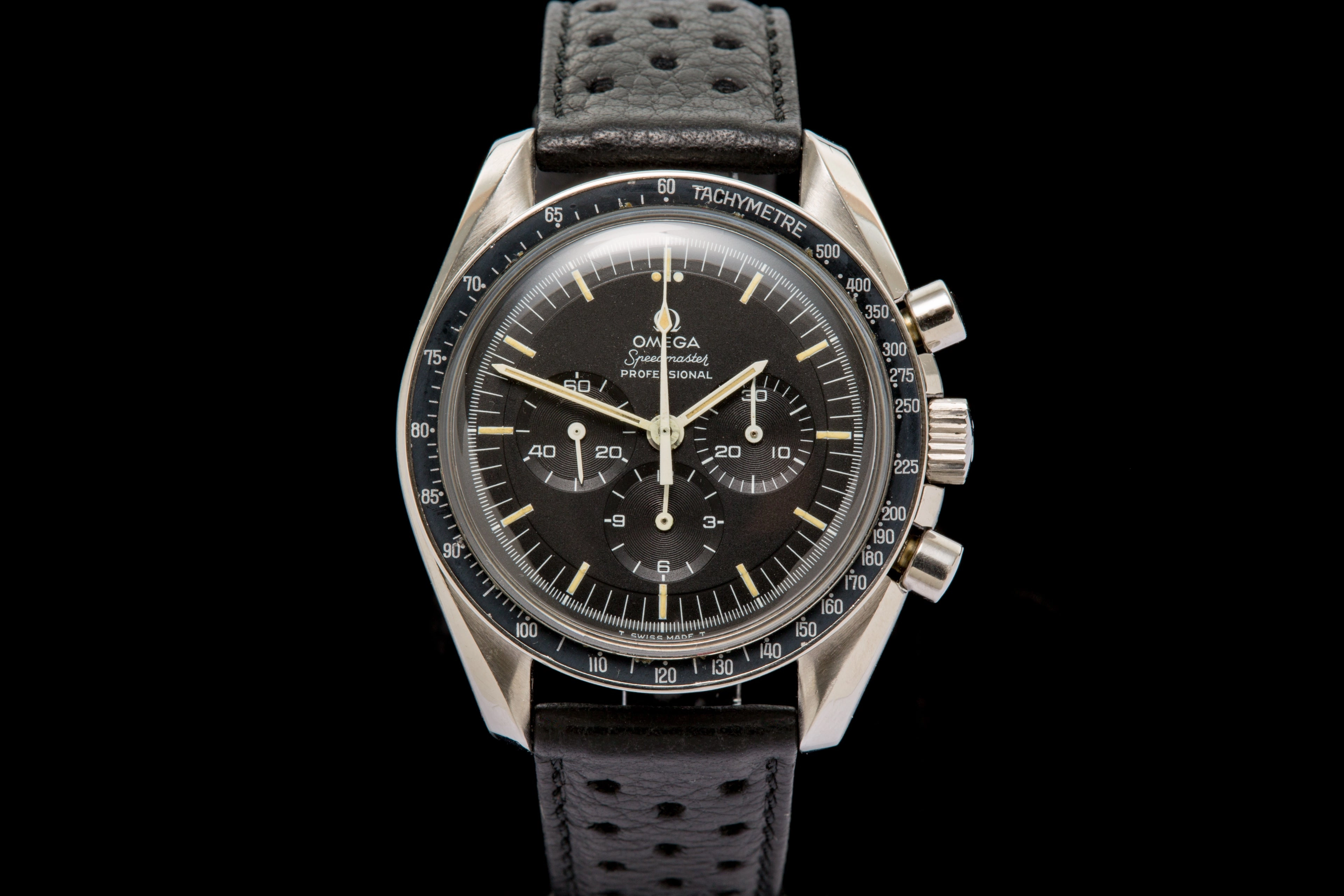 Omega Speedmaster Straight Writing